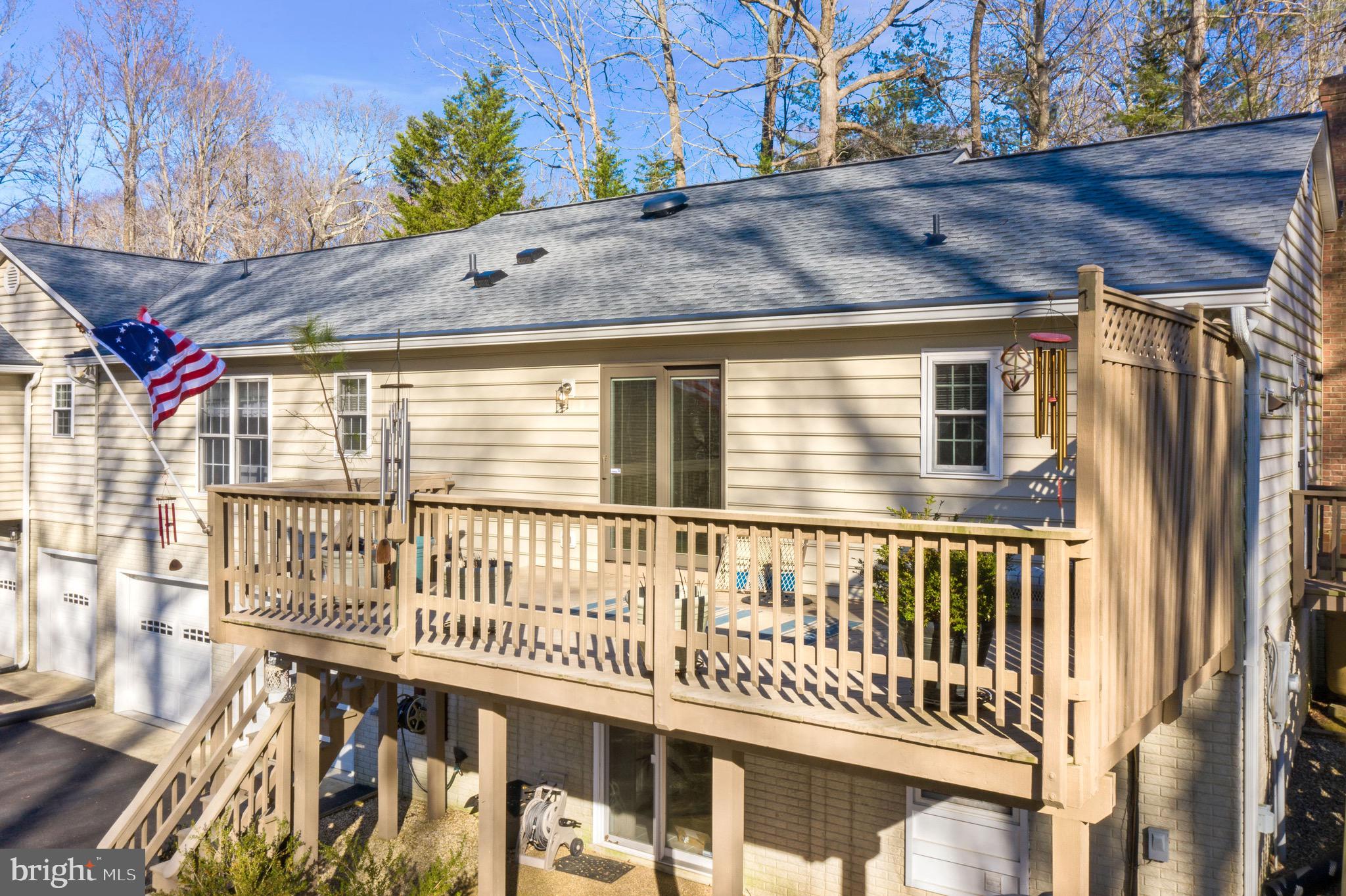 CARRIAGE HILLS - Residential