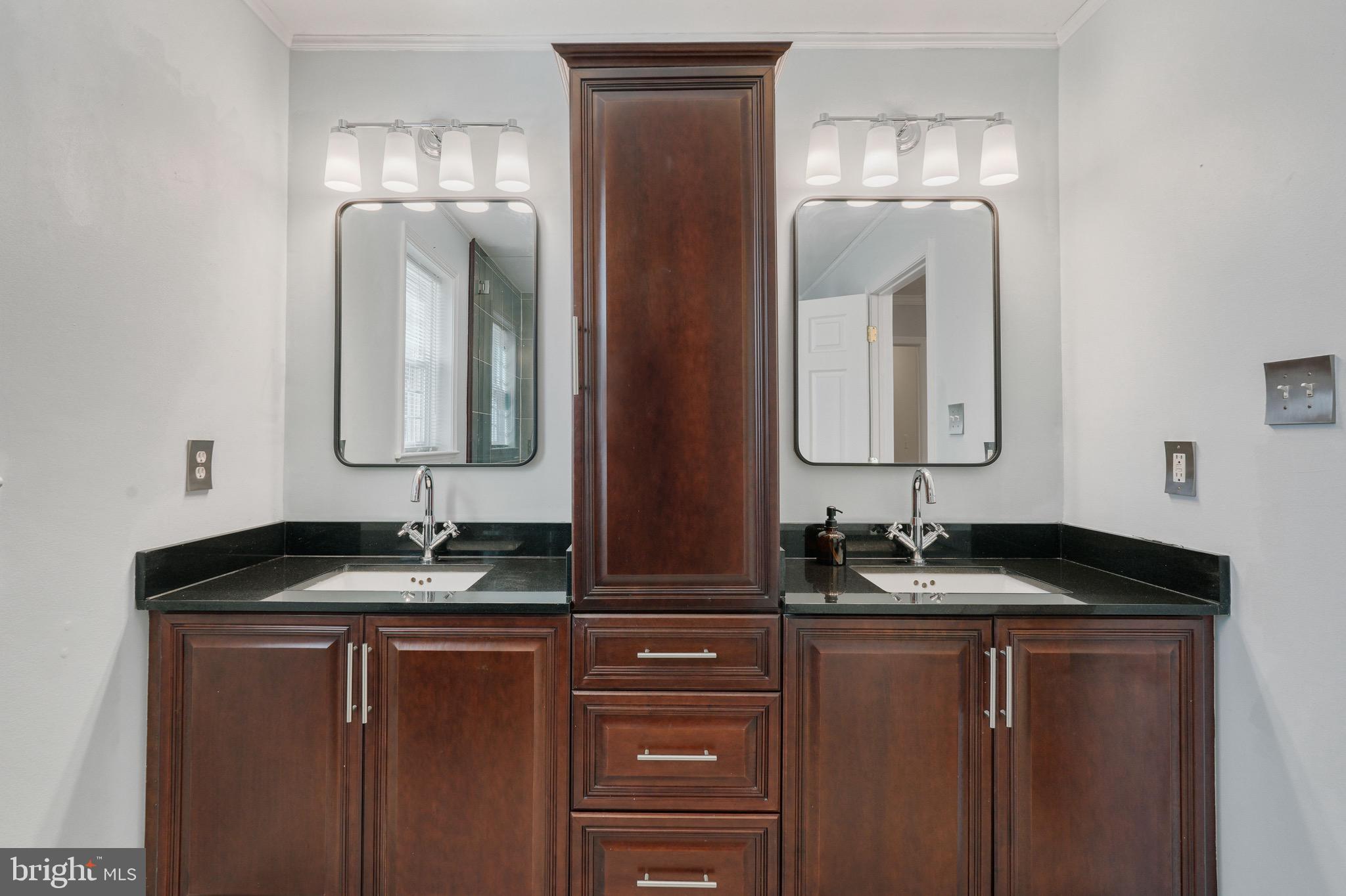 CARRIAGE HILLS - Residential