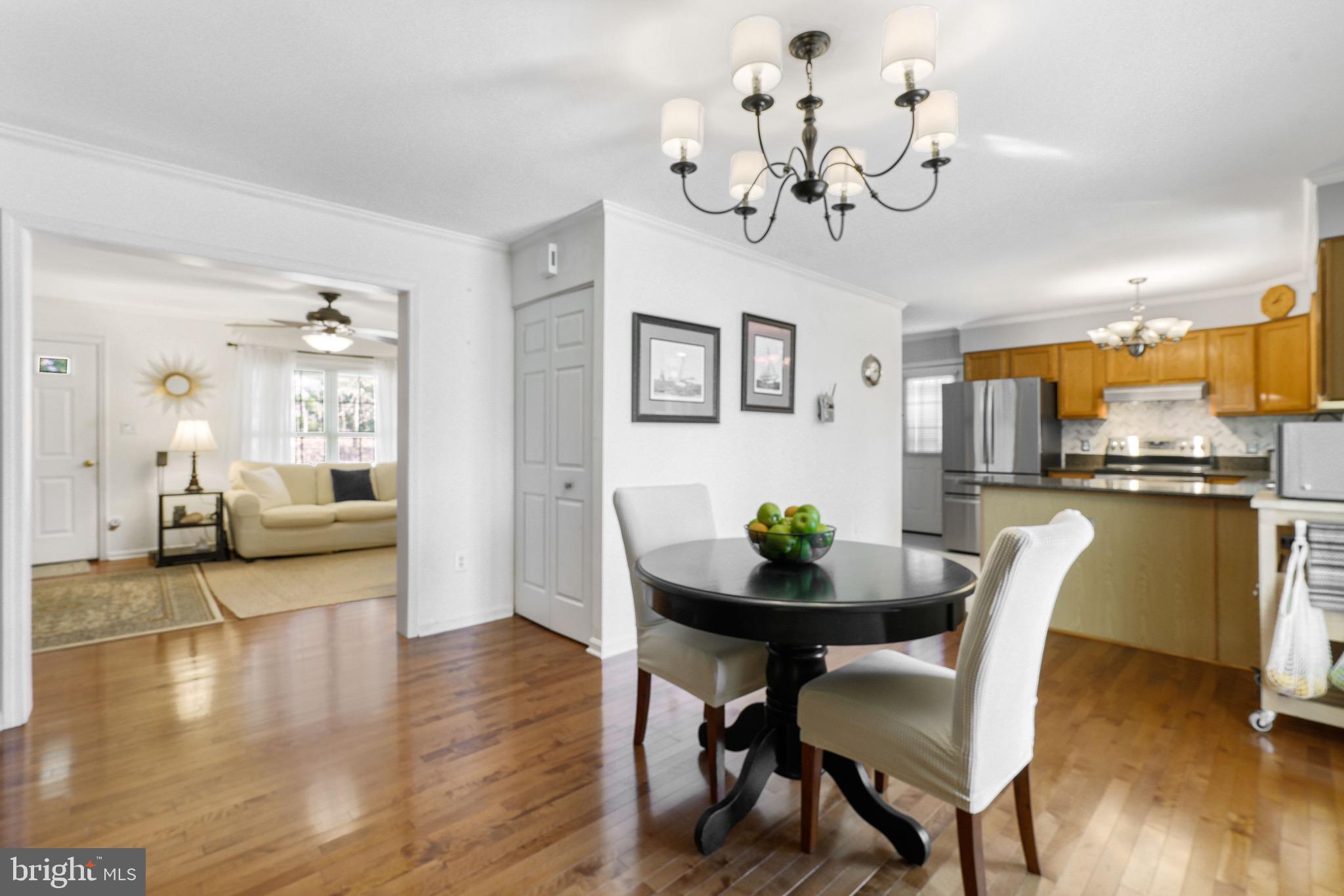 CARRIAGE HILLS - Residential