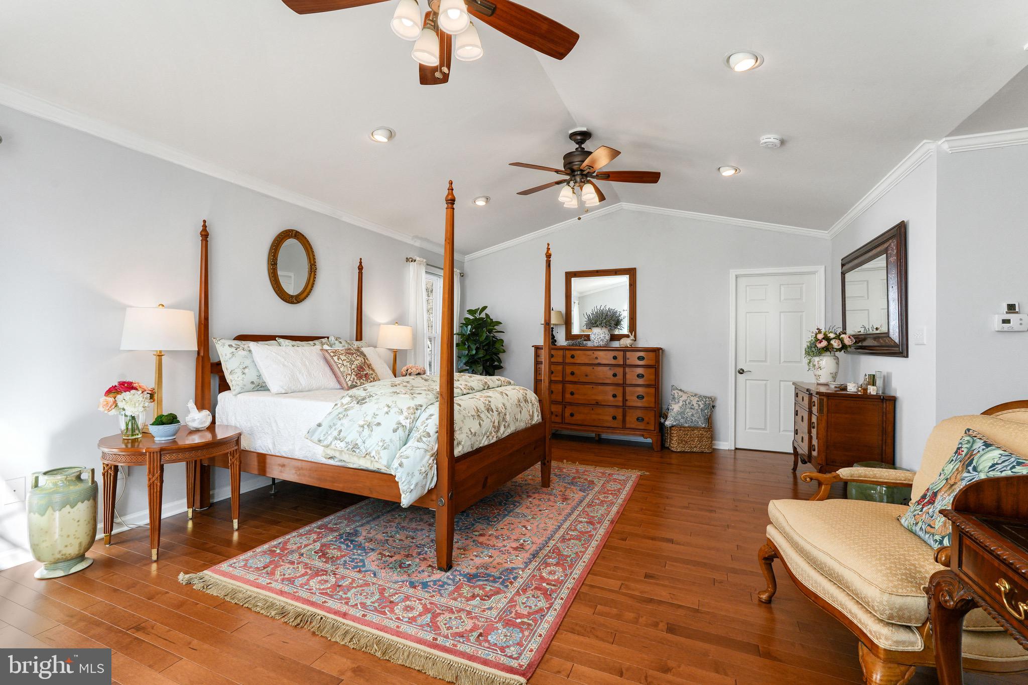 CARRIAGE HILLS - Residential