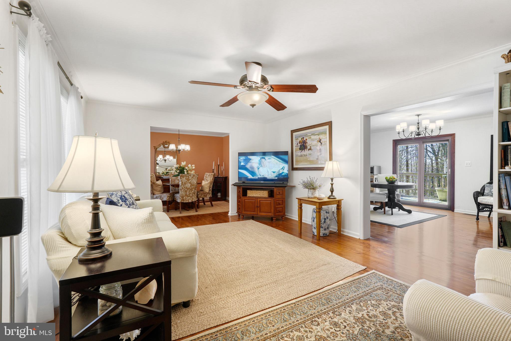 CARRIAGE HILLS - Residential