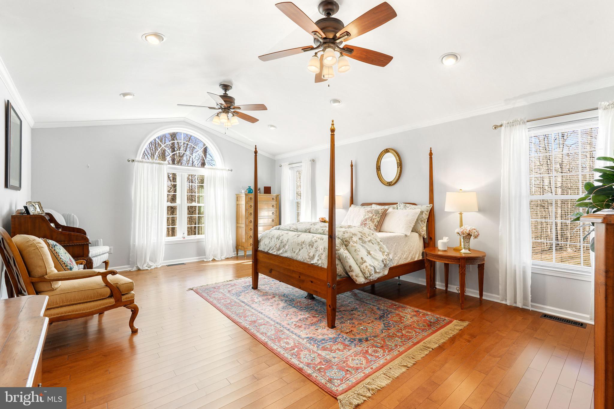 CARRIAGE HILLS - Residential