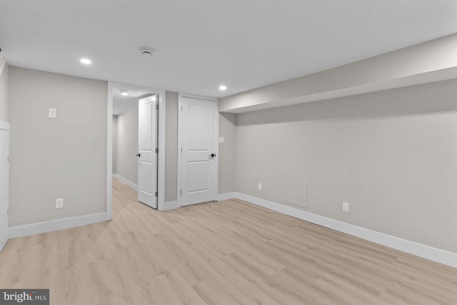 CEDARBROOK - Residential