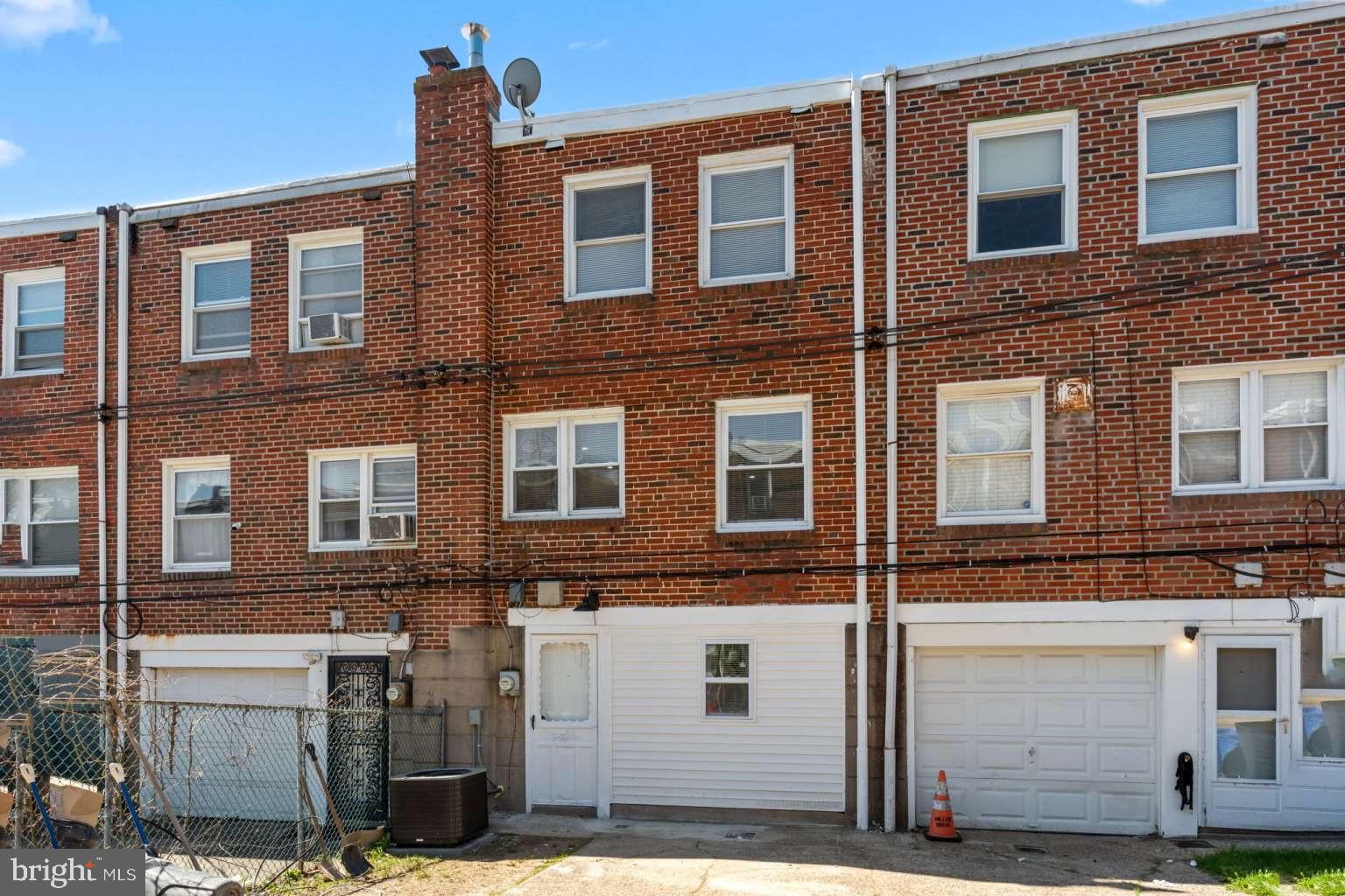 CEDARBROOK - Residential