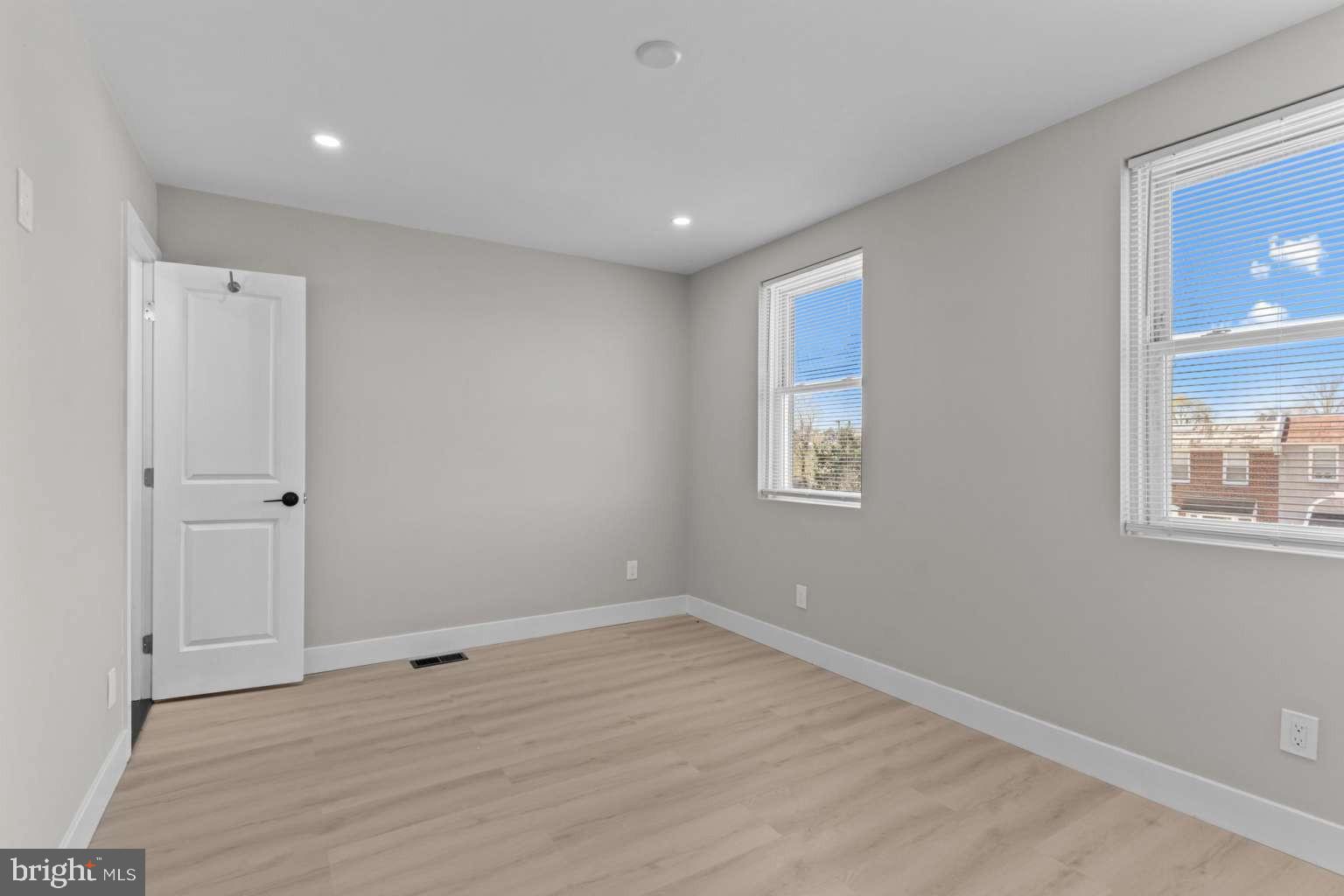 CEDARBROOK - Residential