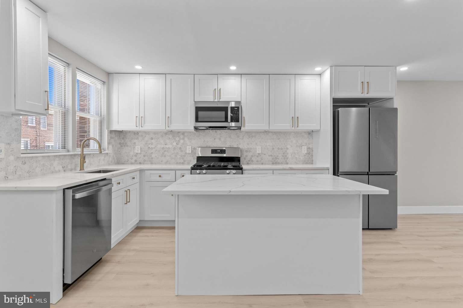 CEDARBROOK - Residential