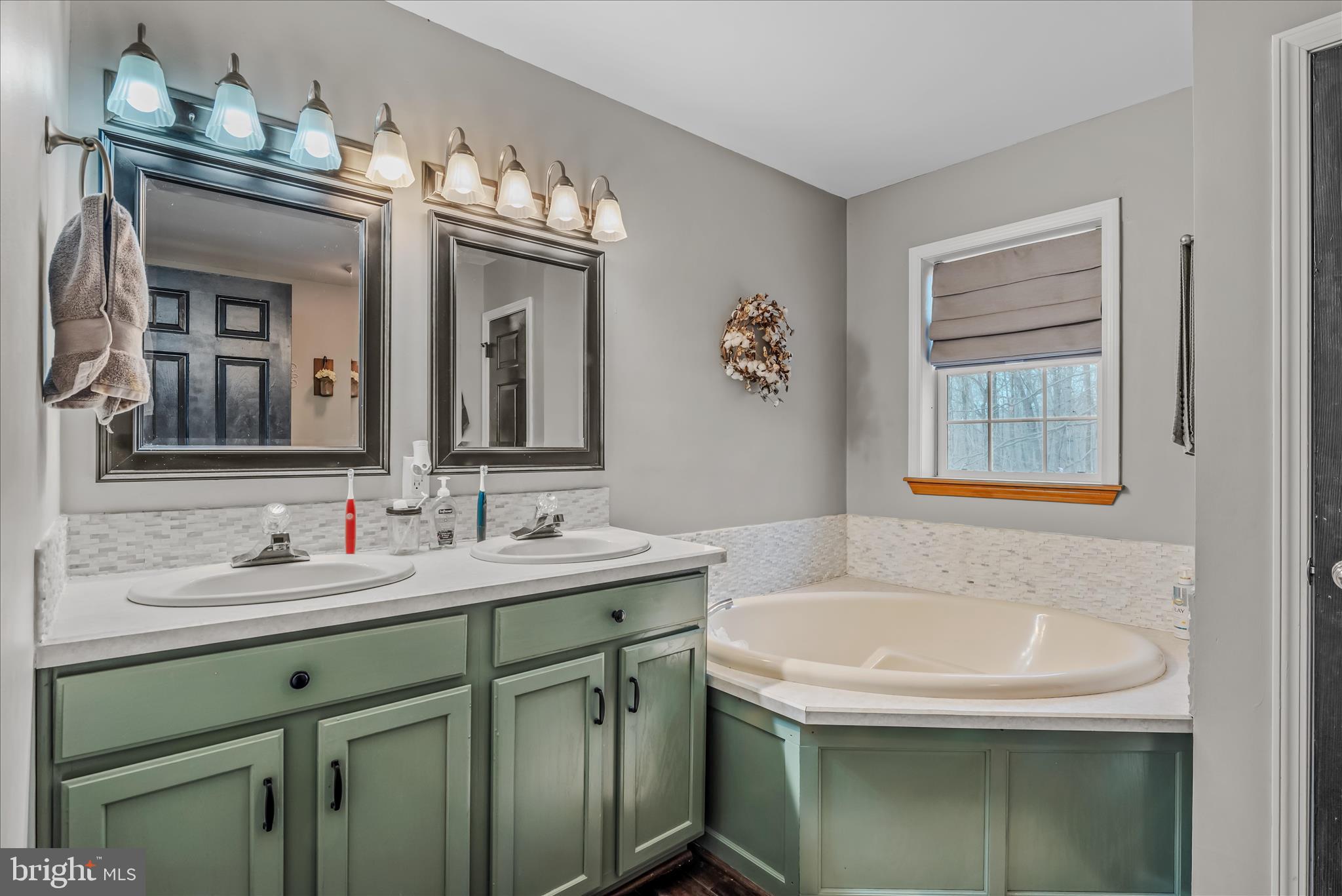 CRESSEN RUN - Residential