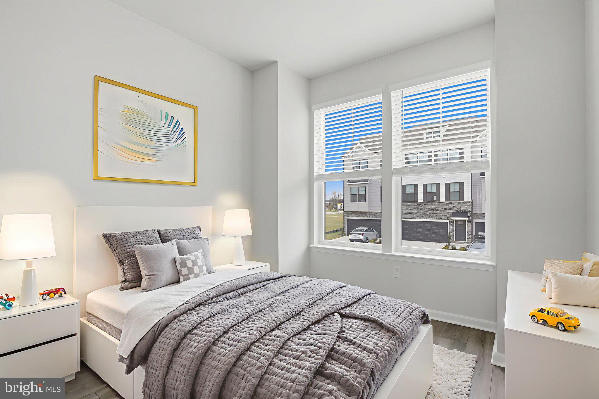 RENN QUARTER - Residential Lease