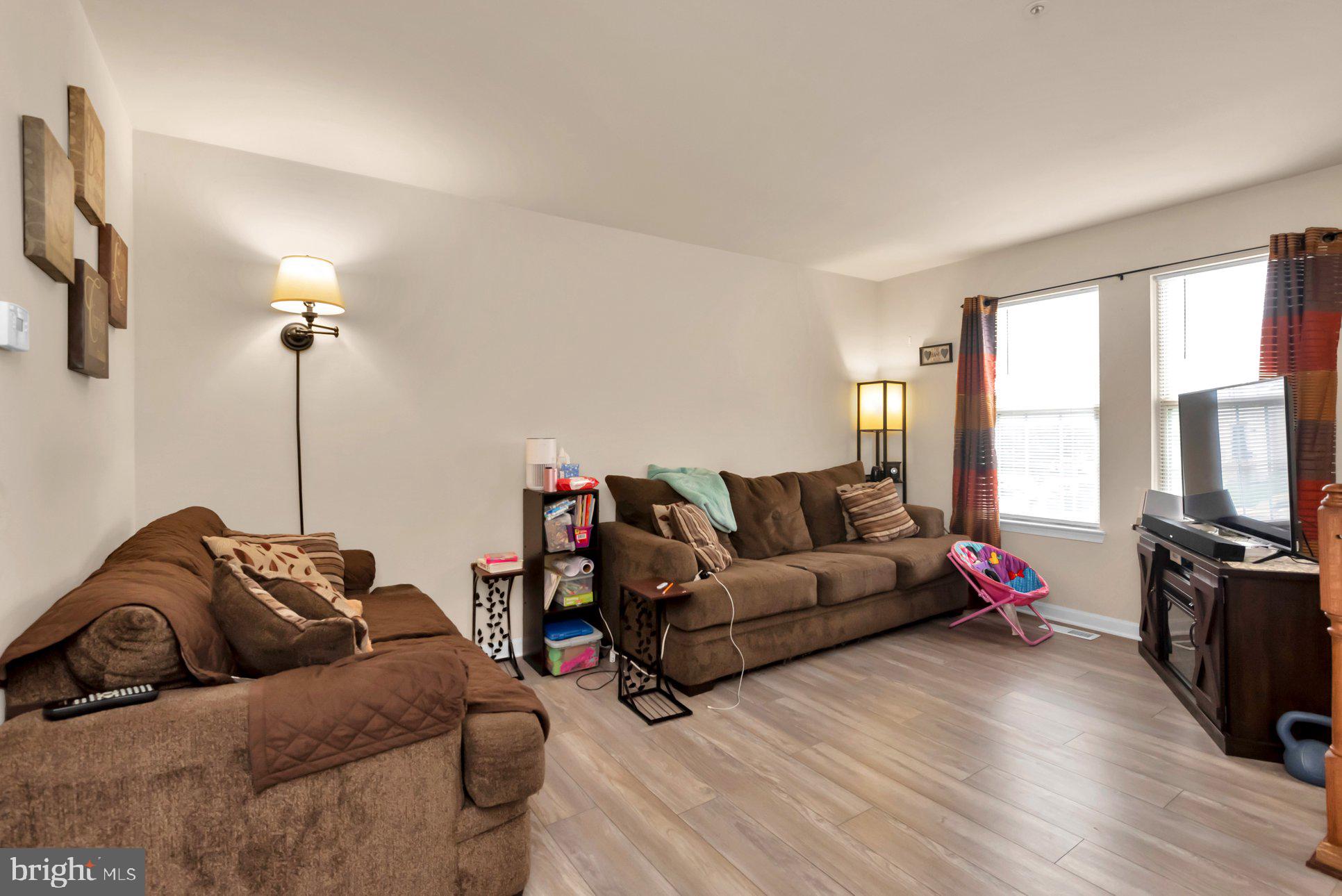 6029 SURREY SQUARE LANE