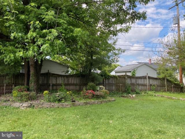 ORCHARD HILLS - Residential