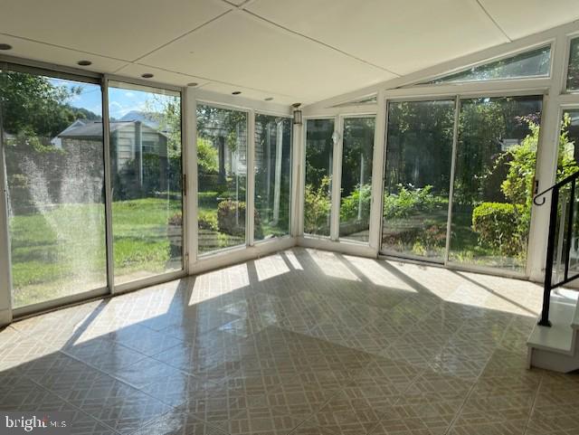 ORCHARD HILLS - Residential