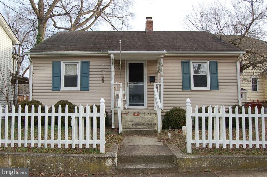 Fantastic location--right next to Old Mill Park, Heritage and Canal Path Trails, the river, and Carl's ice cream.  Cute ranch with hardwood floors in both bedrooms and the family room. Great first home or possible investment--presently has a paying tenant that is interested and would like to stay if possible.