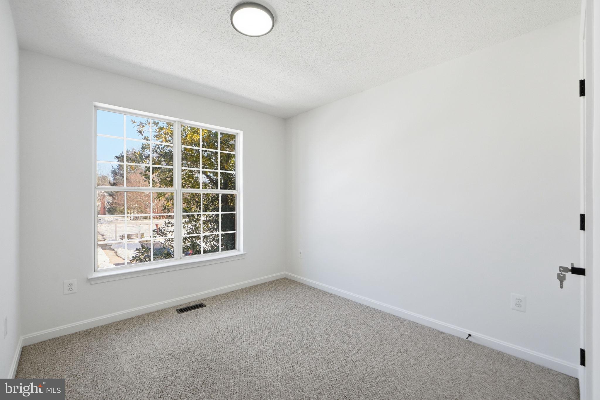 VILLAGE OF CLOPPERS MILL - Residential