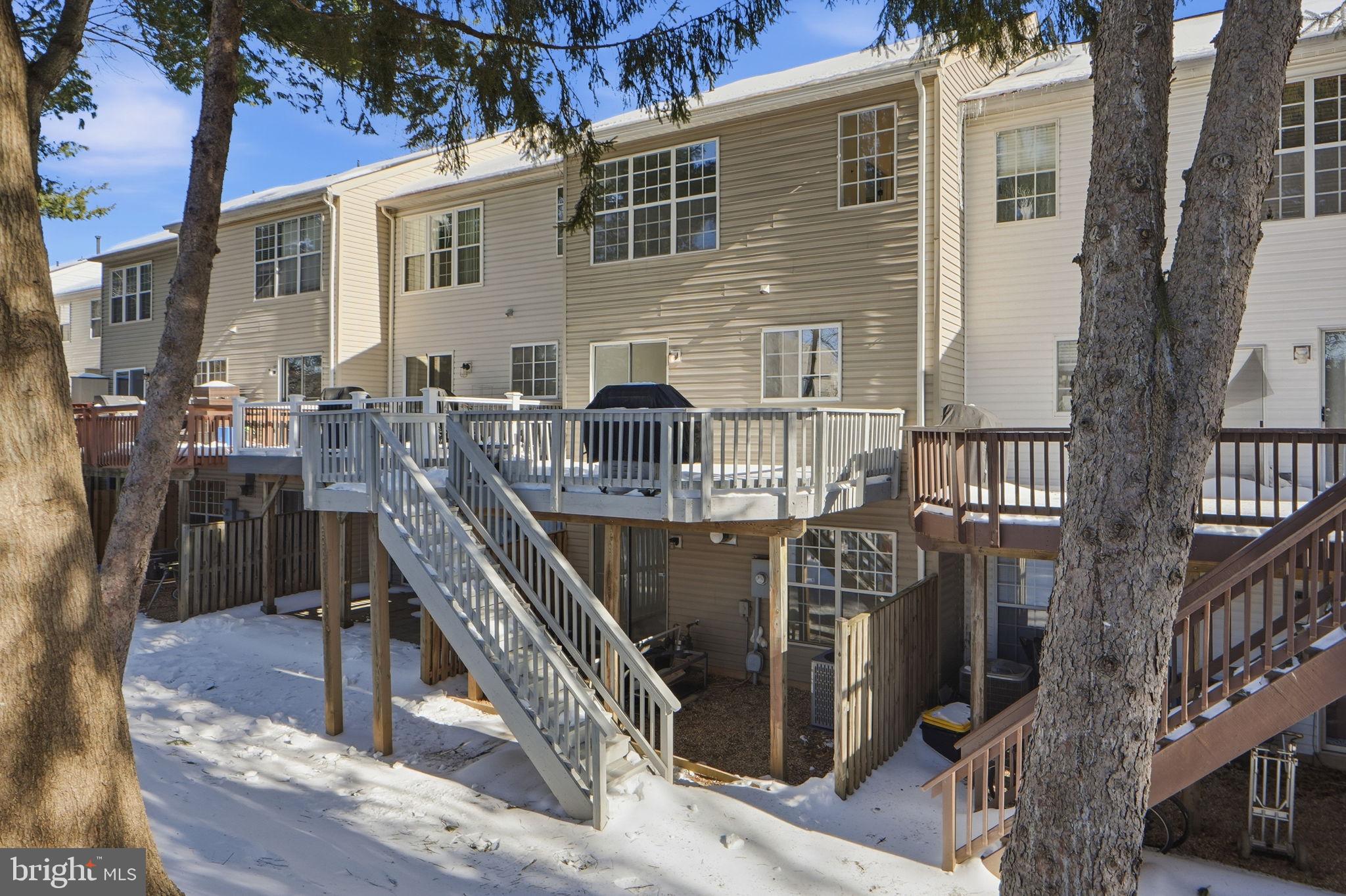 VILLAGE OF CLOPPERS MILL - Residential