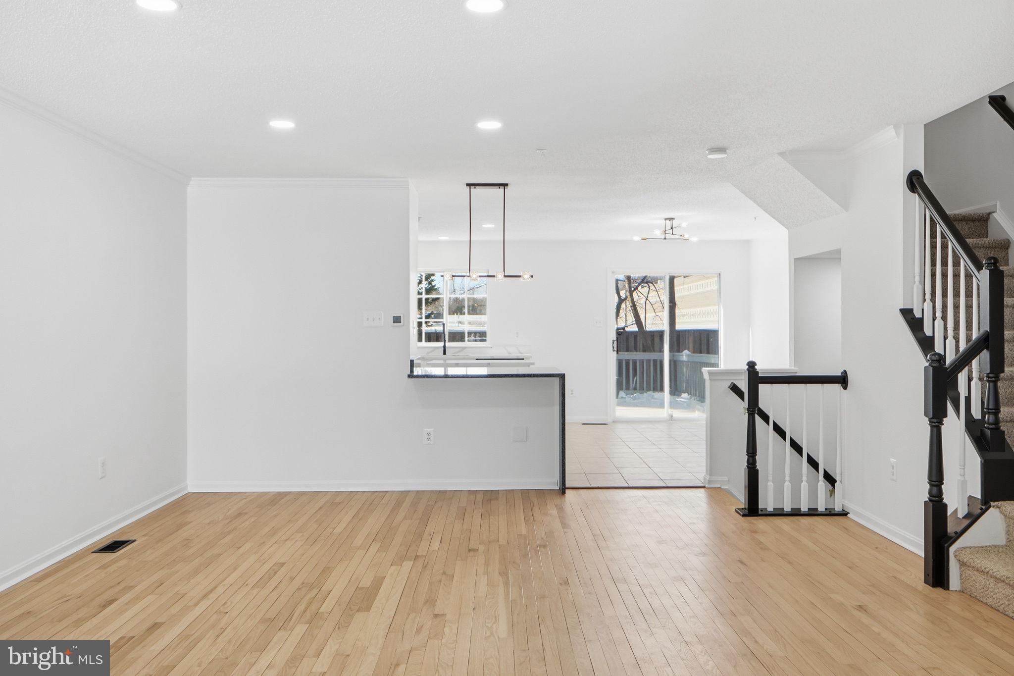 VILLAGE OF CLOPPERS MILL - Residential