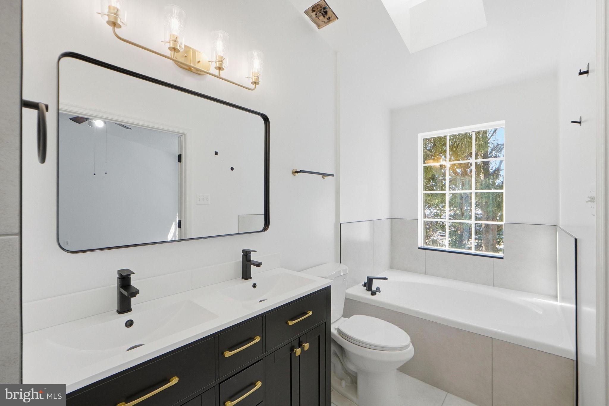 VILLAGE OF CLOPPERS MILL - Residential