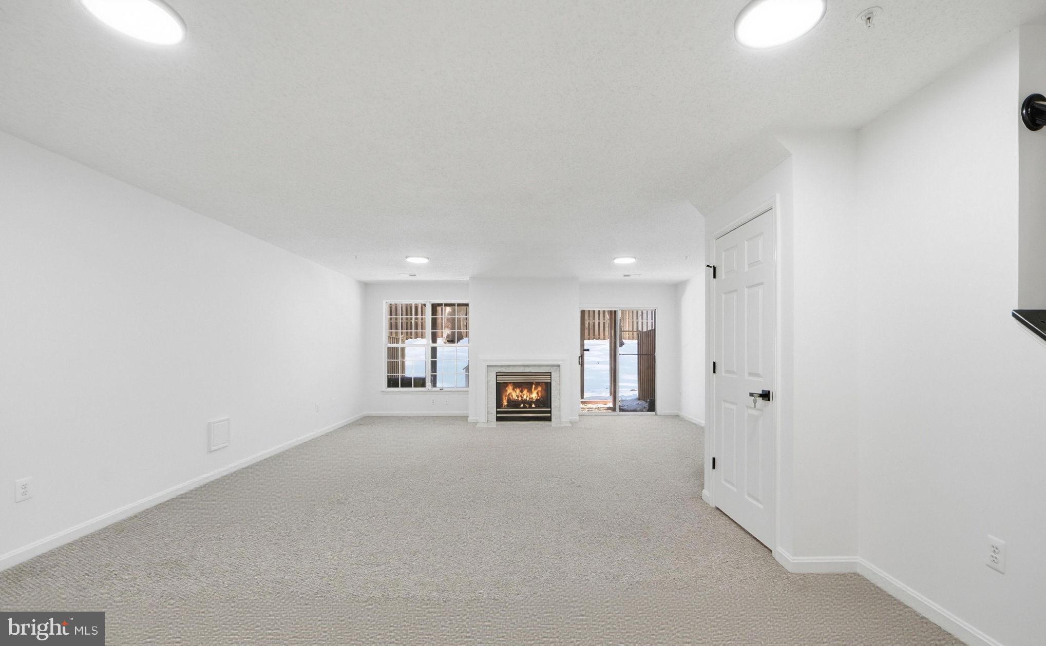 VILLAGE OF CLOPPERS MILL - Residential