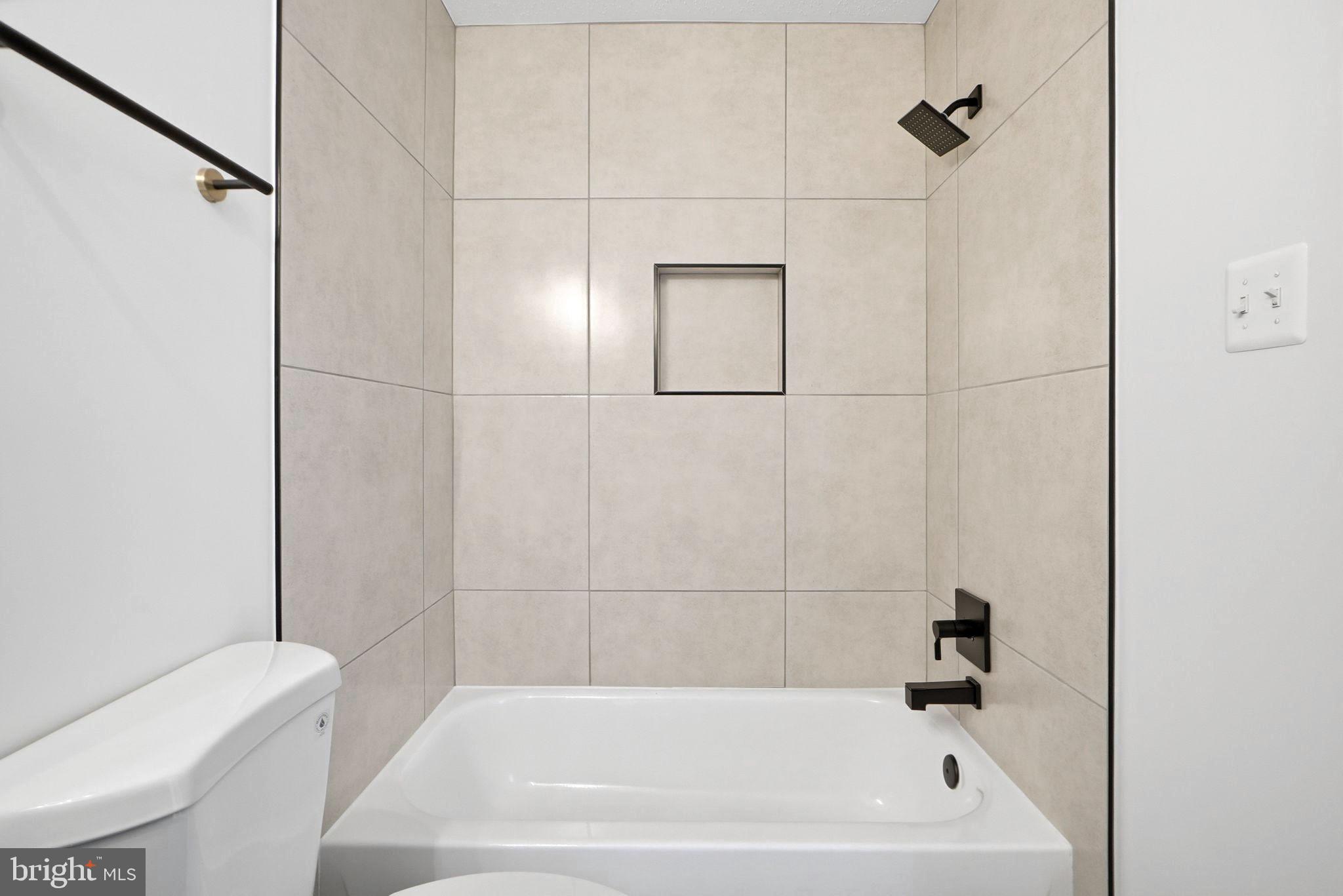 VILLAGE OF CLOPPERS MILL - Residential