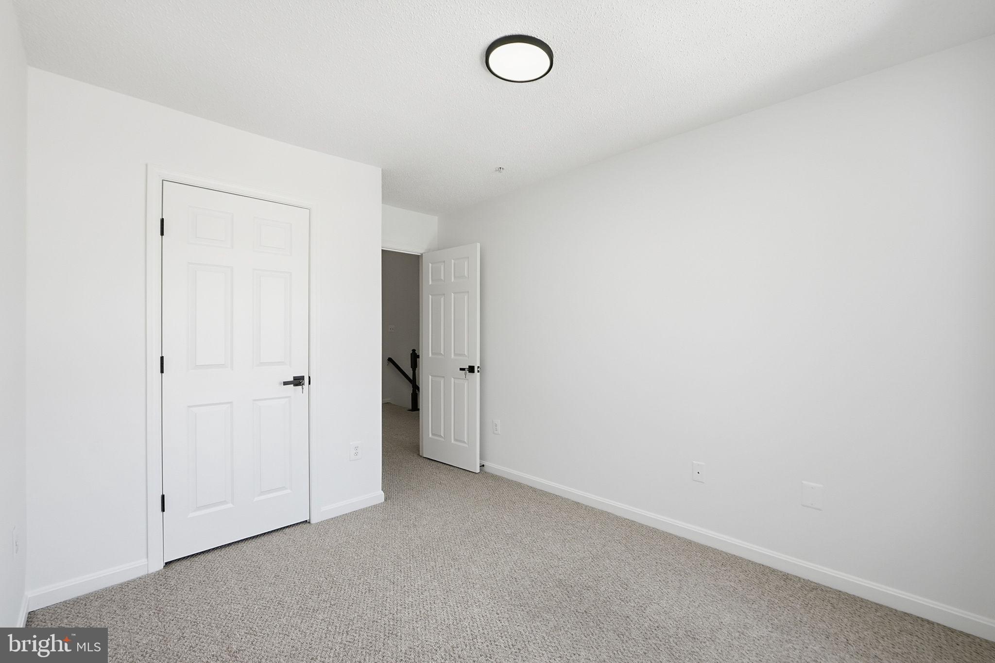 VILLAGE OF CLOPPERS MILL - Residential