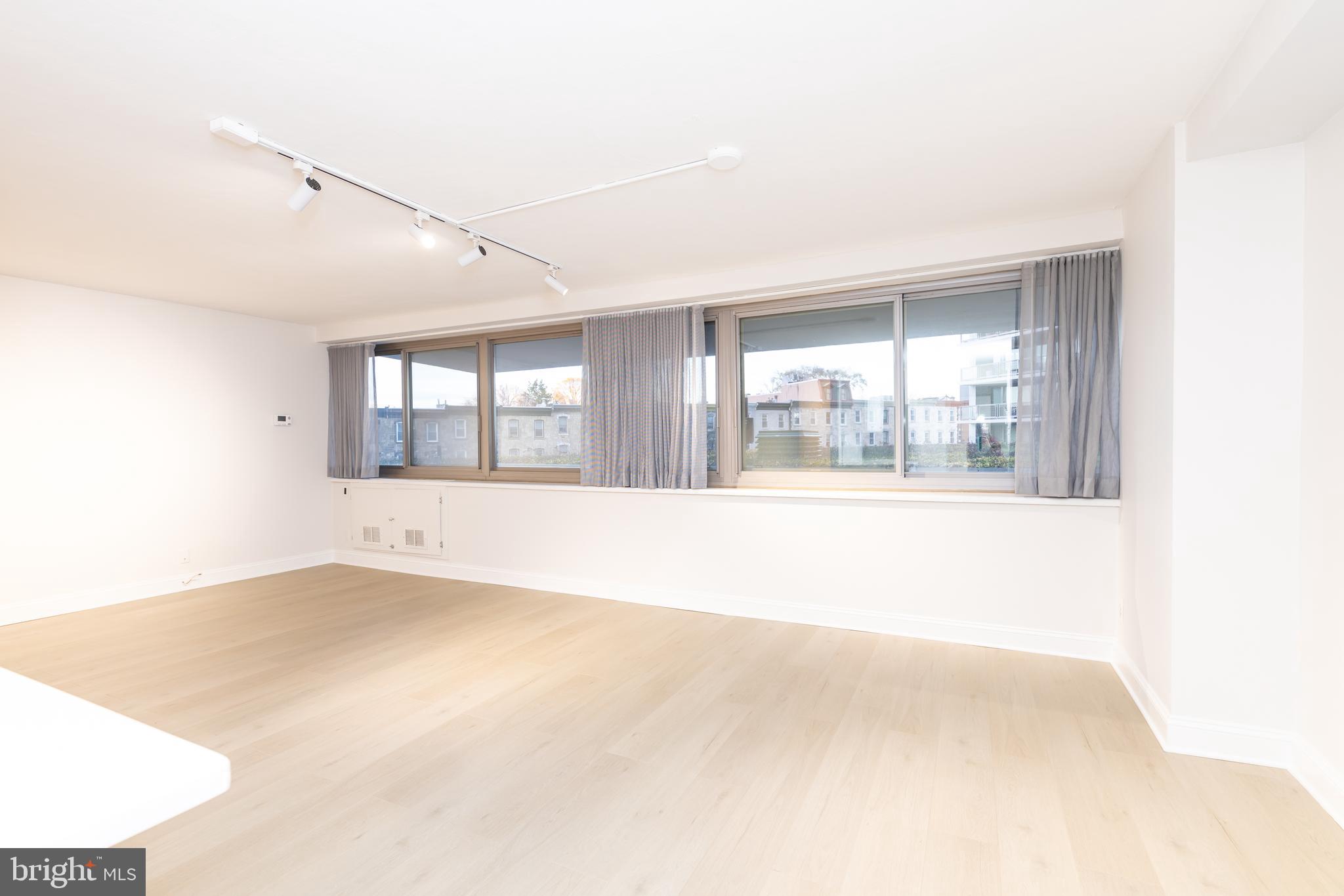 ART MUSEUM AREA - Residential