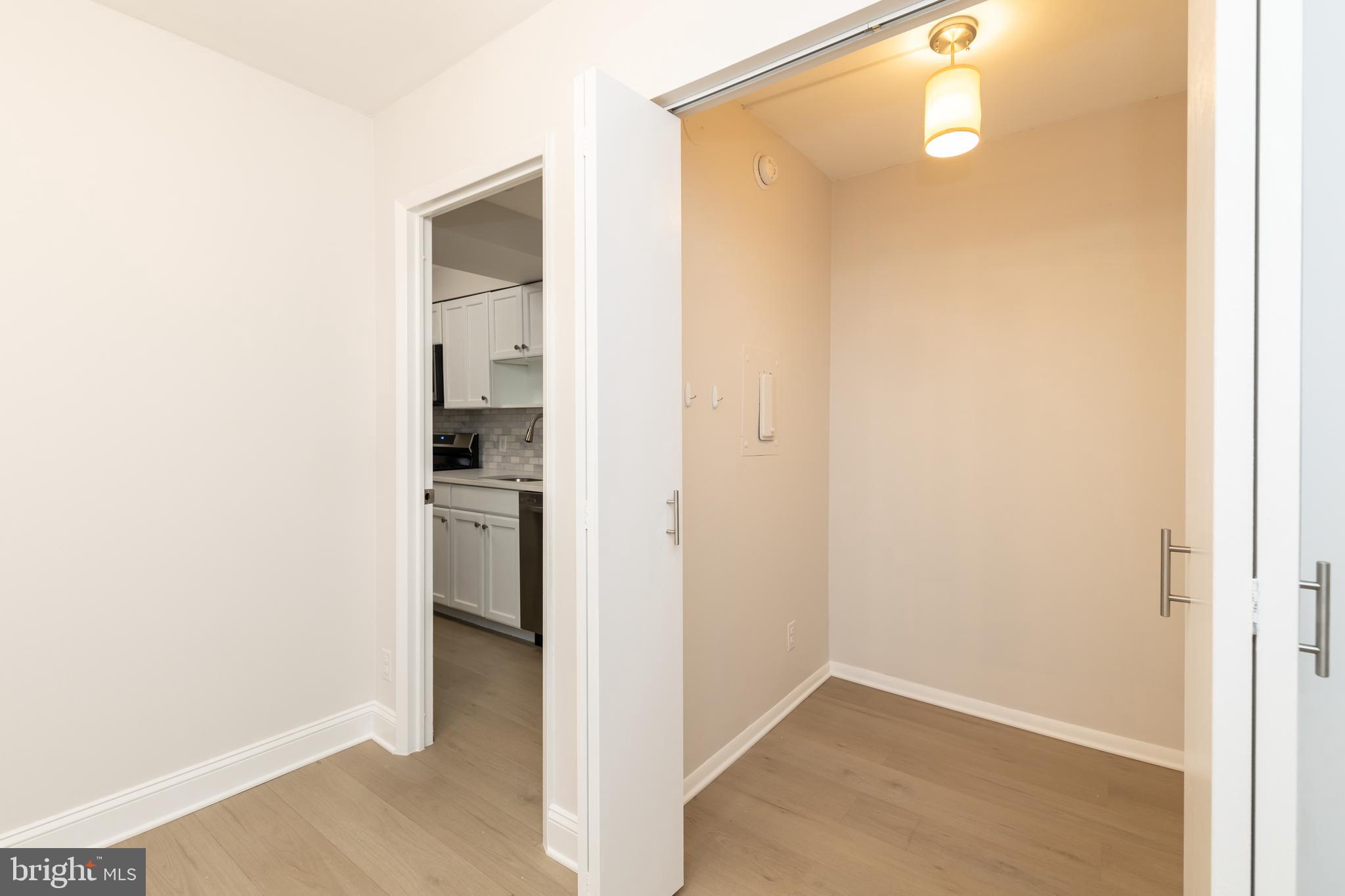 ART MUSEUM AREA - Residential