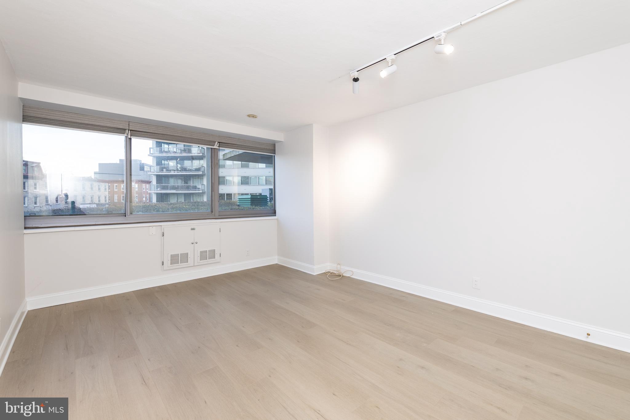 ART MUSEUM AREA - Residential