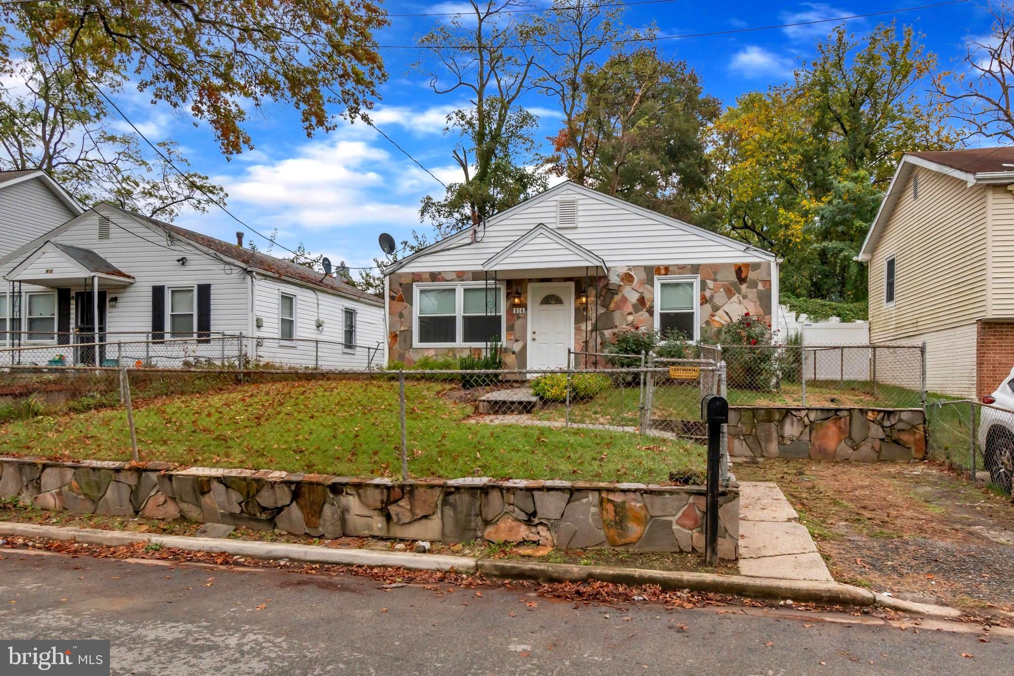 GR CAPITOL HEIGHTS - Residential