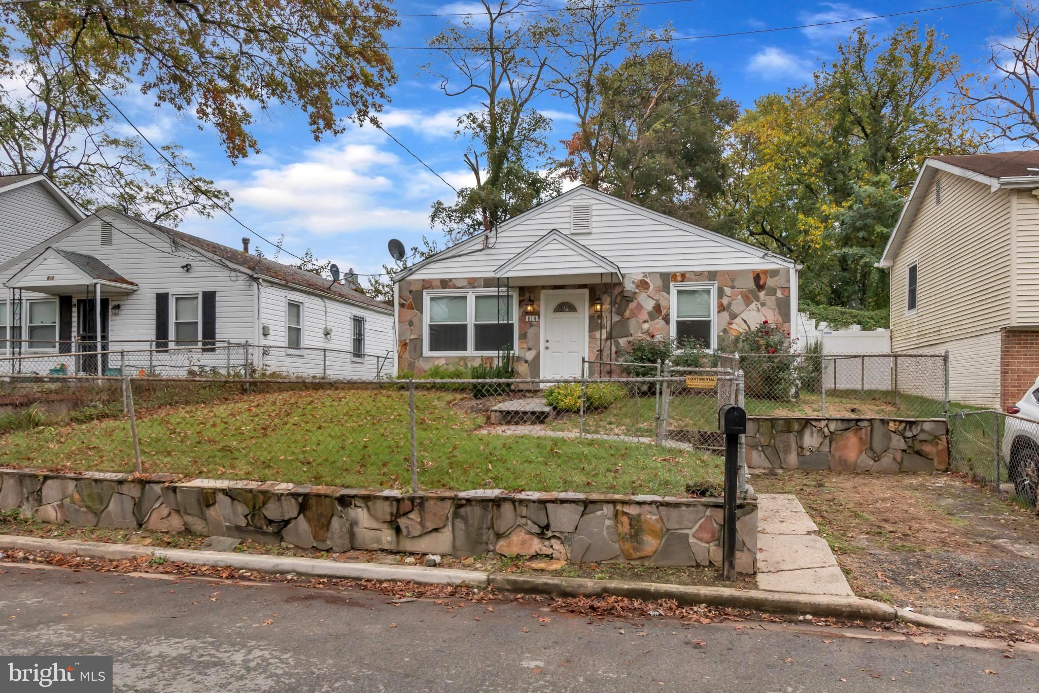 GR CAPITOL HEIGHTS - Residential