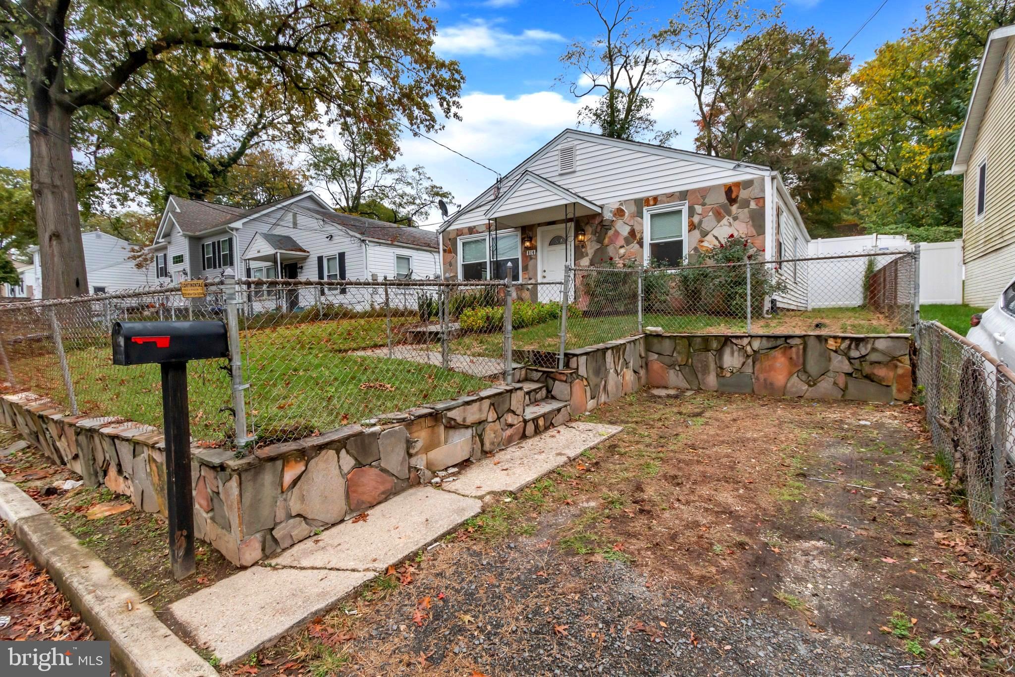 GR CAPITOL HEIGHTS - Residential