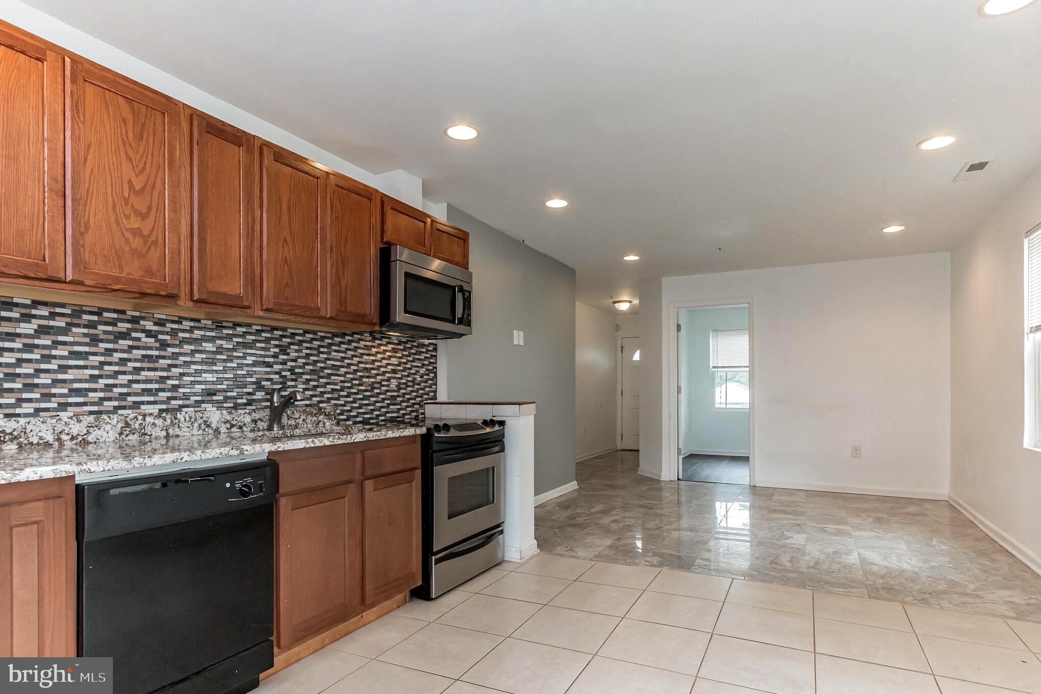 GR CAPITOL HEIGHTS - Residential