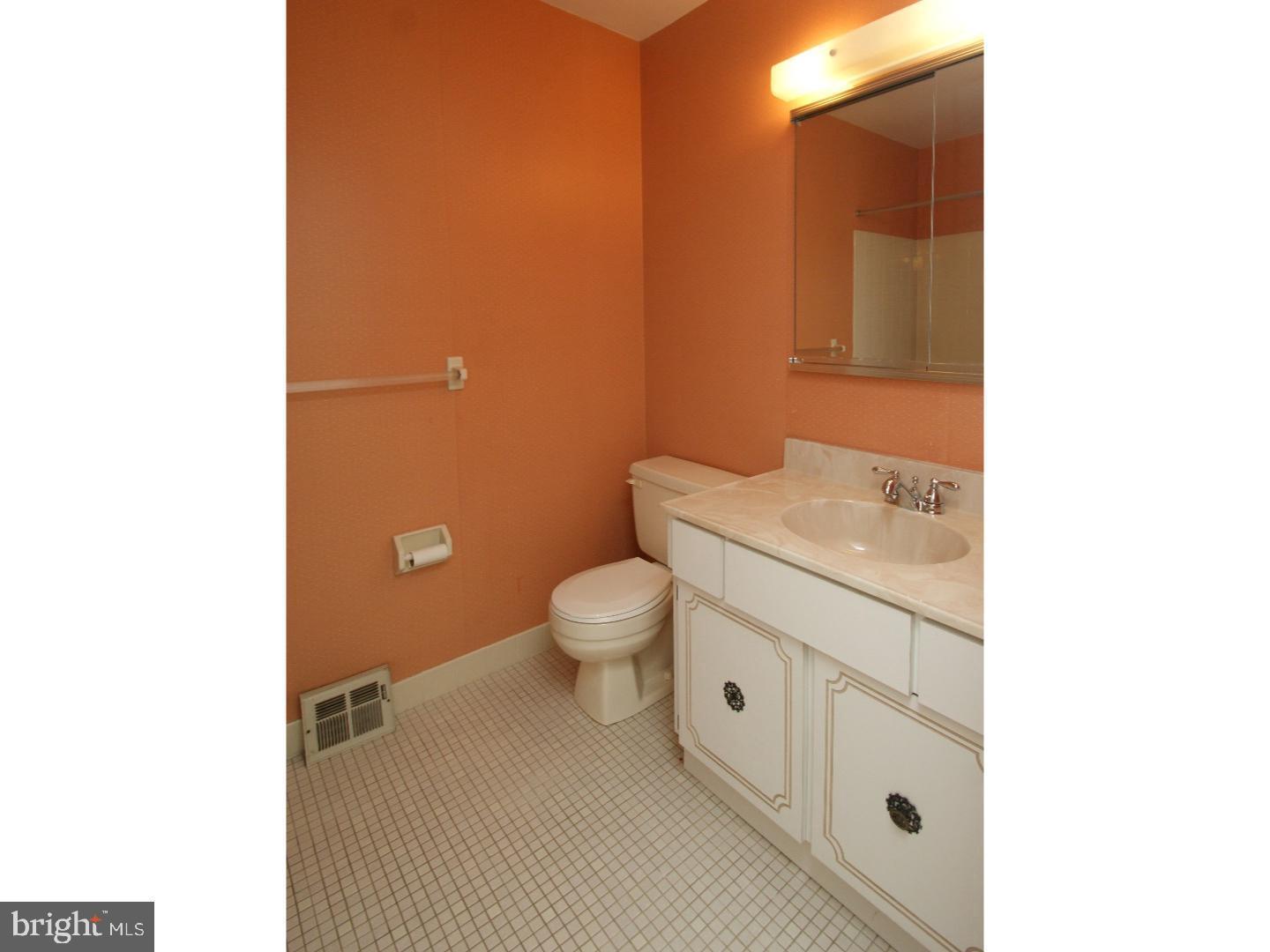 CHESTERBROOK - Residential Lease