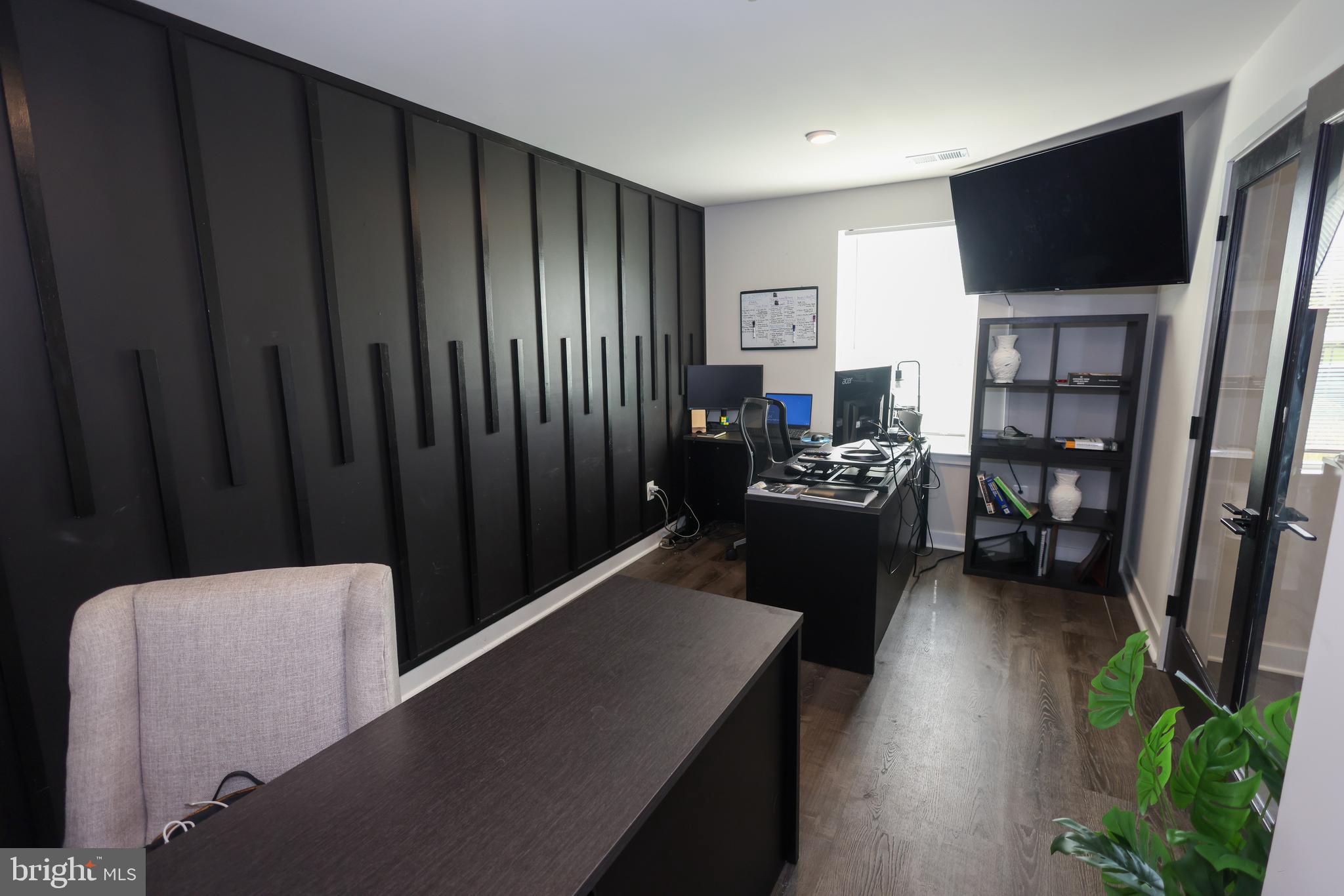 GREENLEIGH AT CROSSROADS - Residential