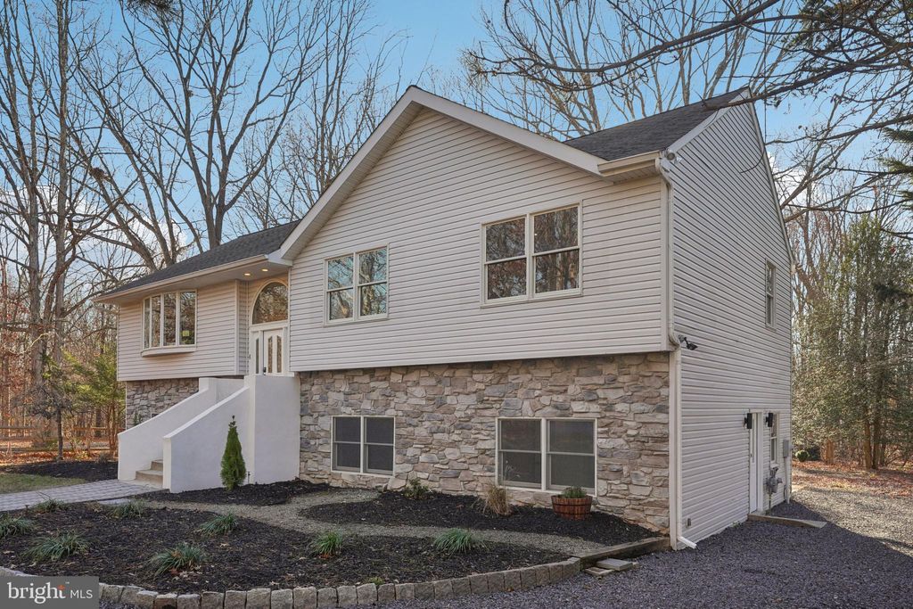 Photo of 2839 Garwood Road, SICKLERVILLE, NJ 08081 (MLS # NJCD2111002)