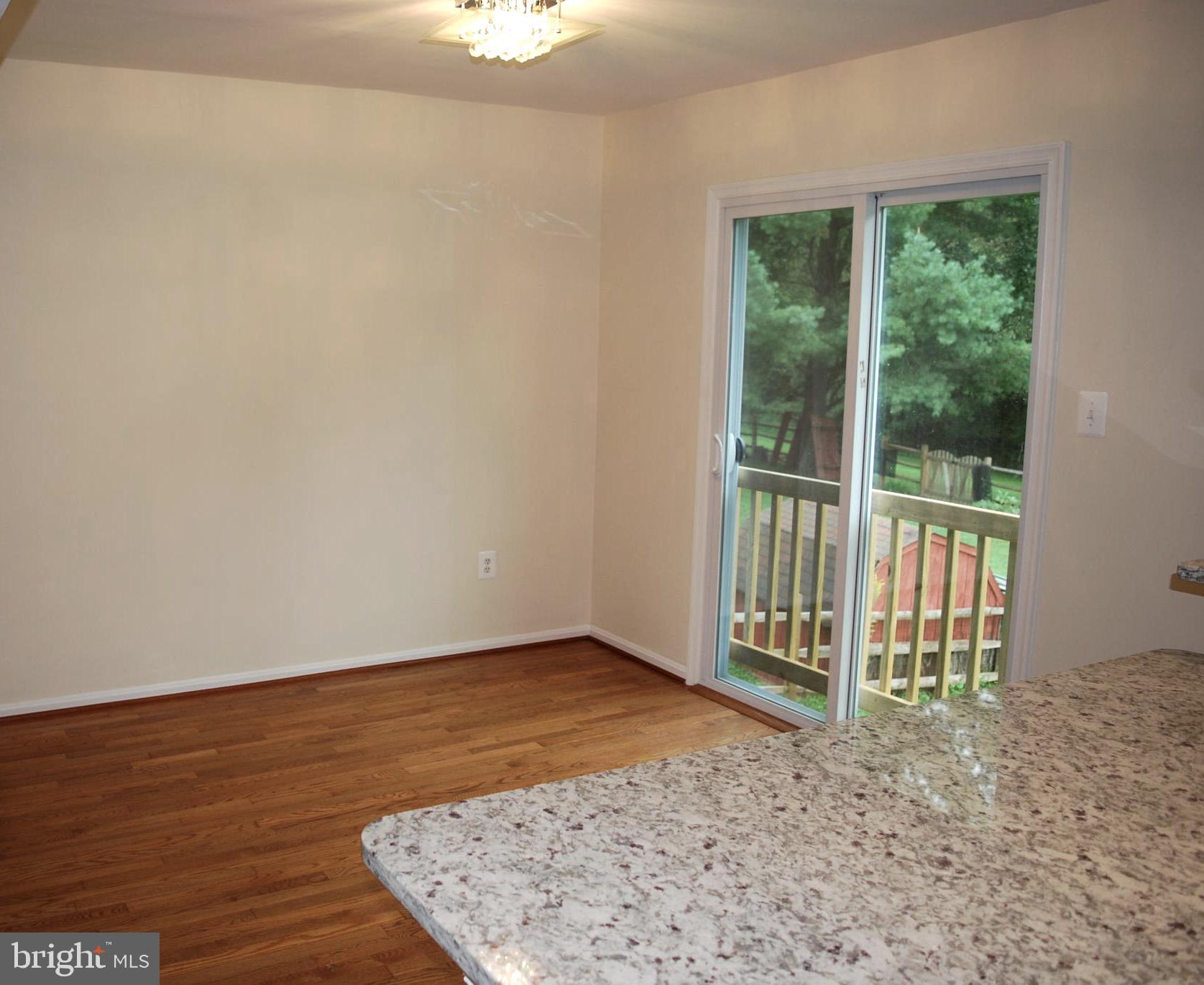 HUNTERS WOODS - Residential