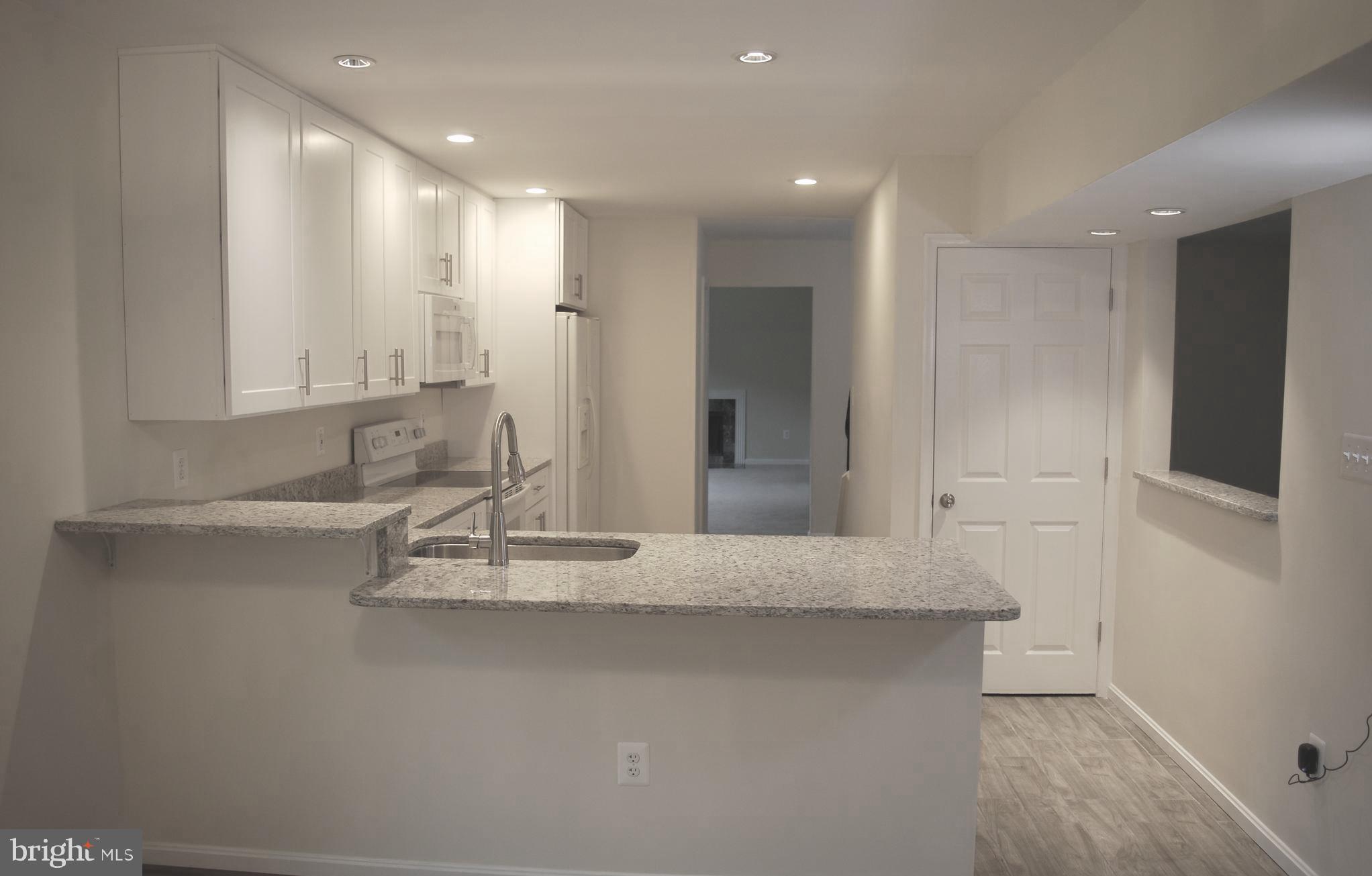 HUNTERS WOODS - Residential