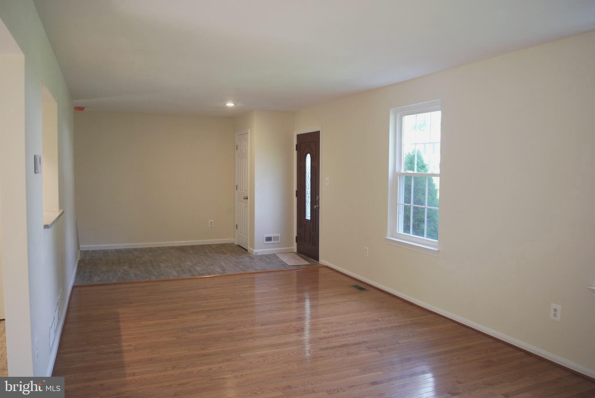 HUNTERS WOODS - Residential