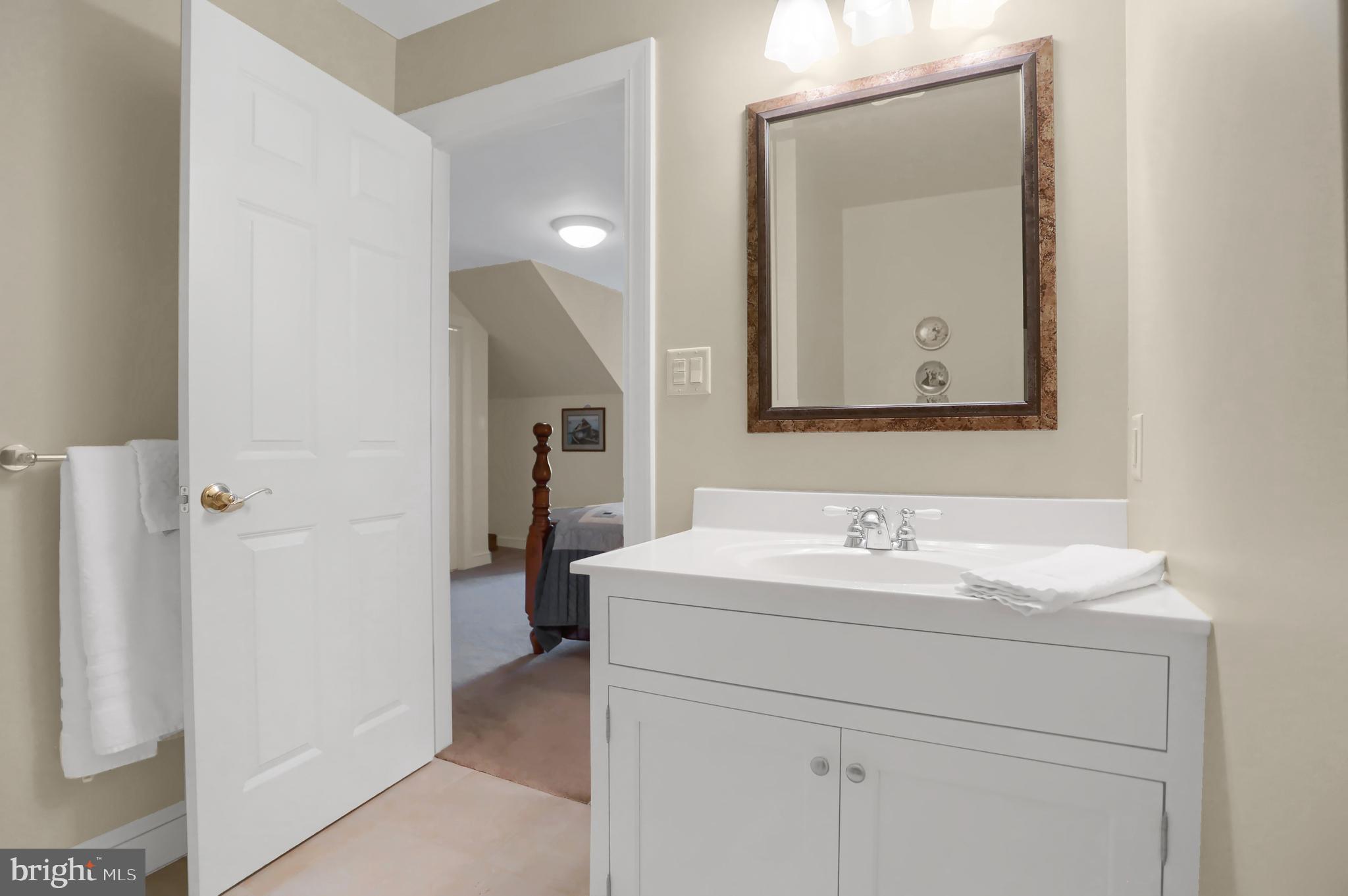 HIDDEN LAKES ESTATES - Residential