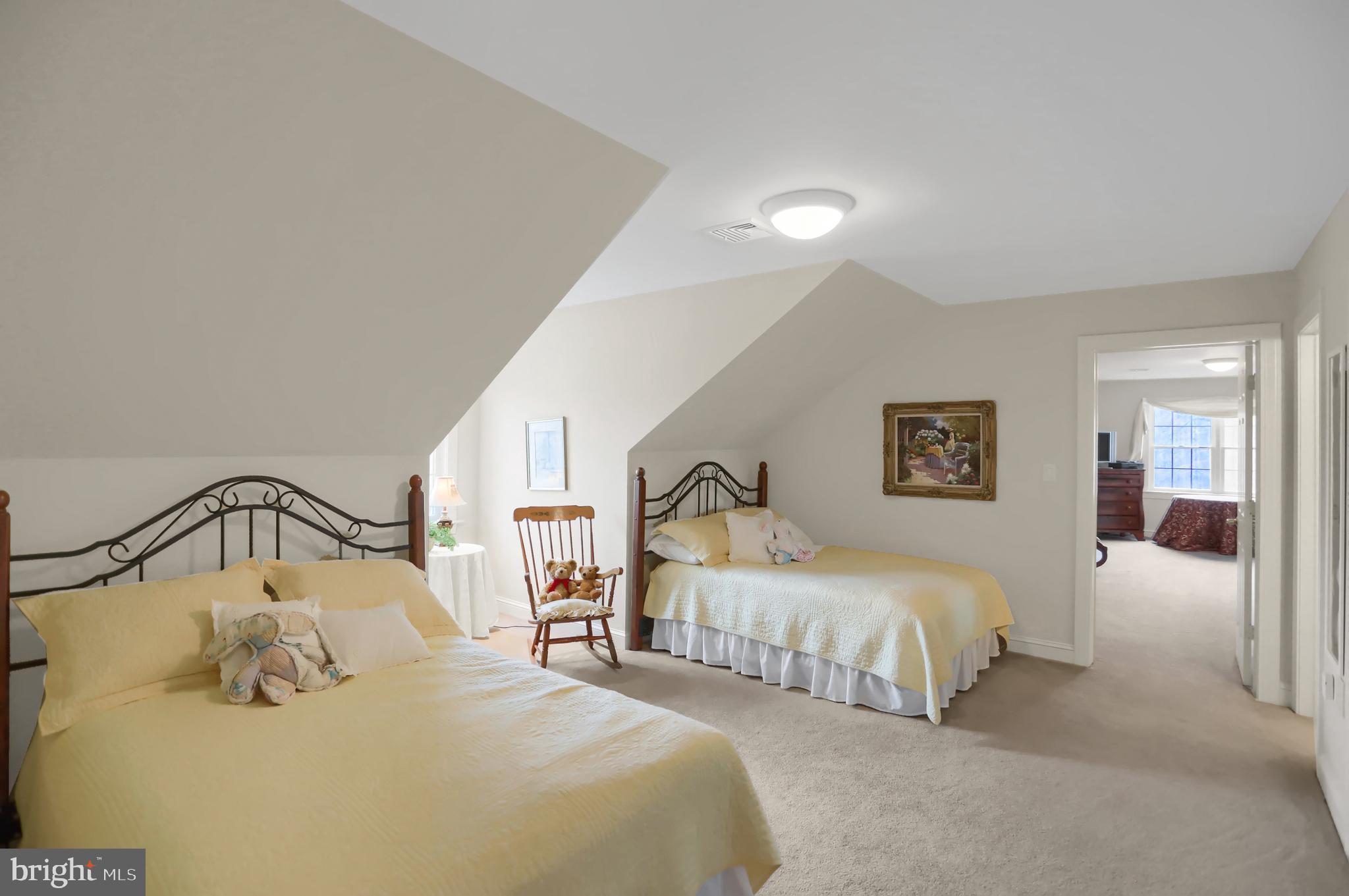 HIDDEN LAKES ESTATES - Residential