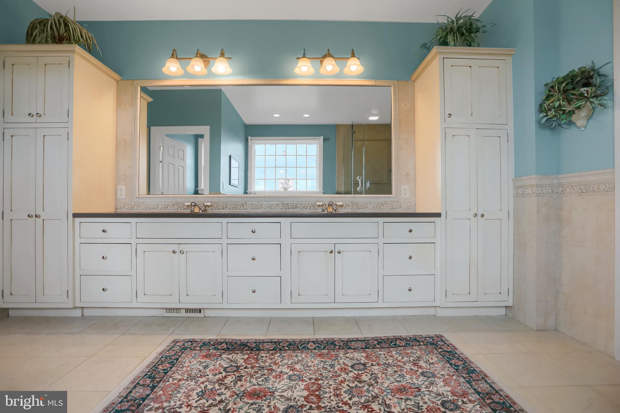 HIDDEN LAKES ESTATES - Residential