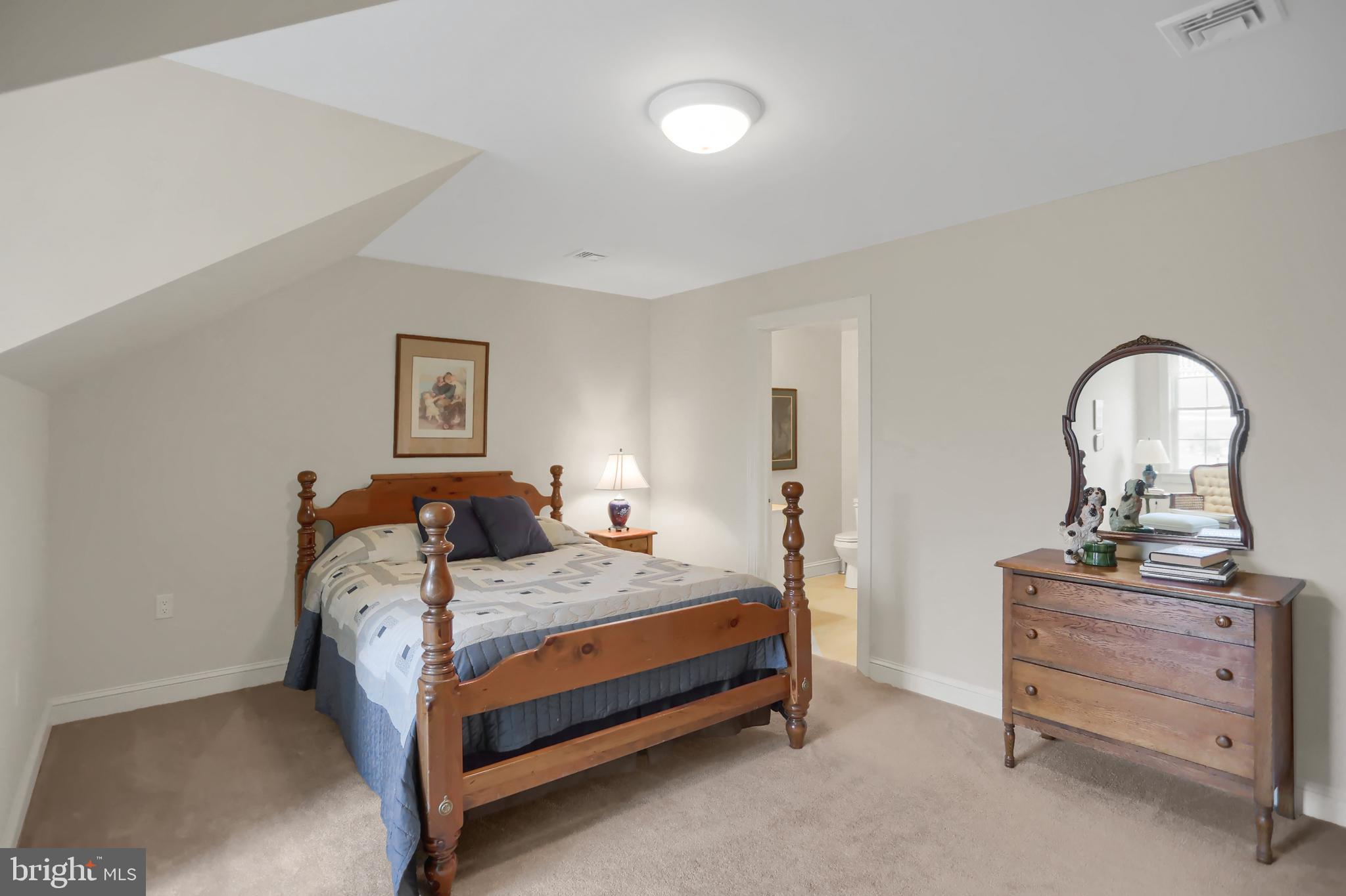 HIDDEN LAKES ESTATES - Residential