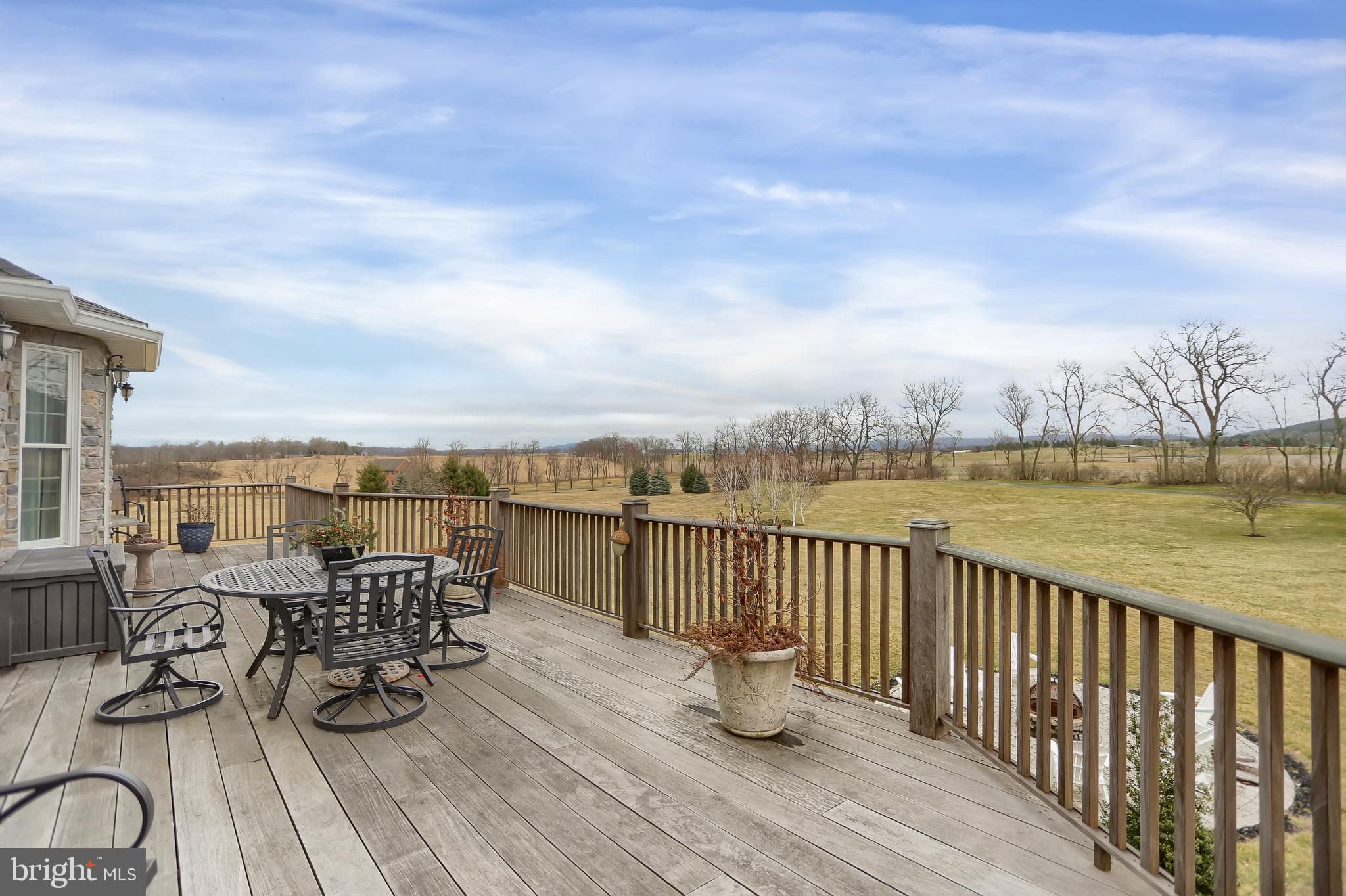 HIDDEN LAKES ESTATES - Residential