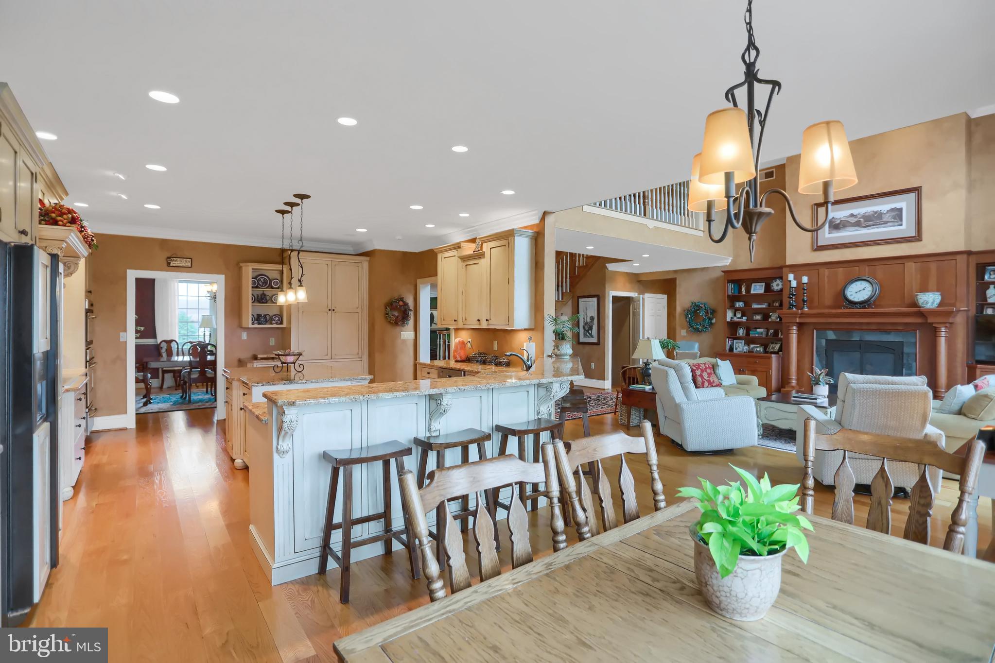 HIDDEN LAKES ESTATES - Residential