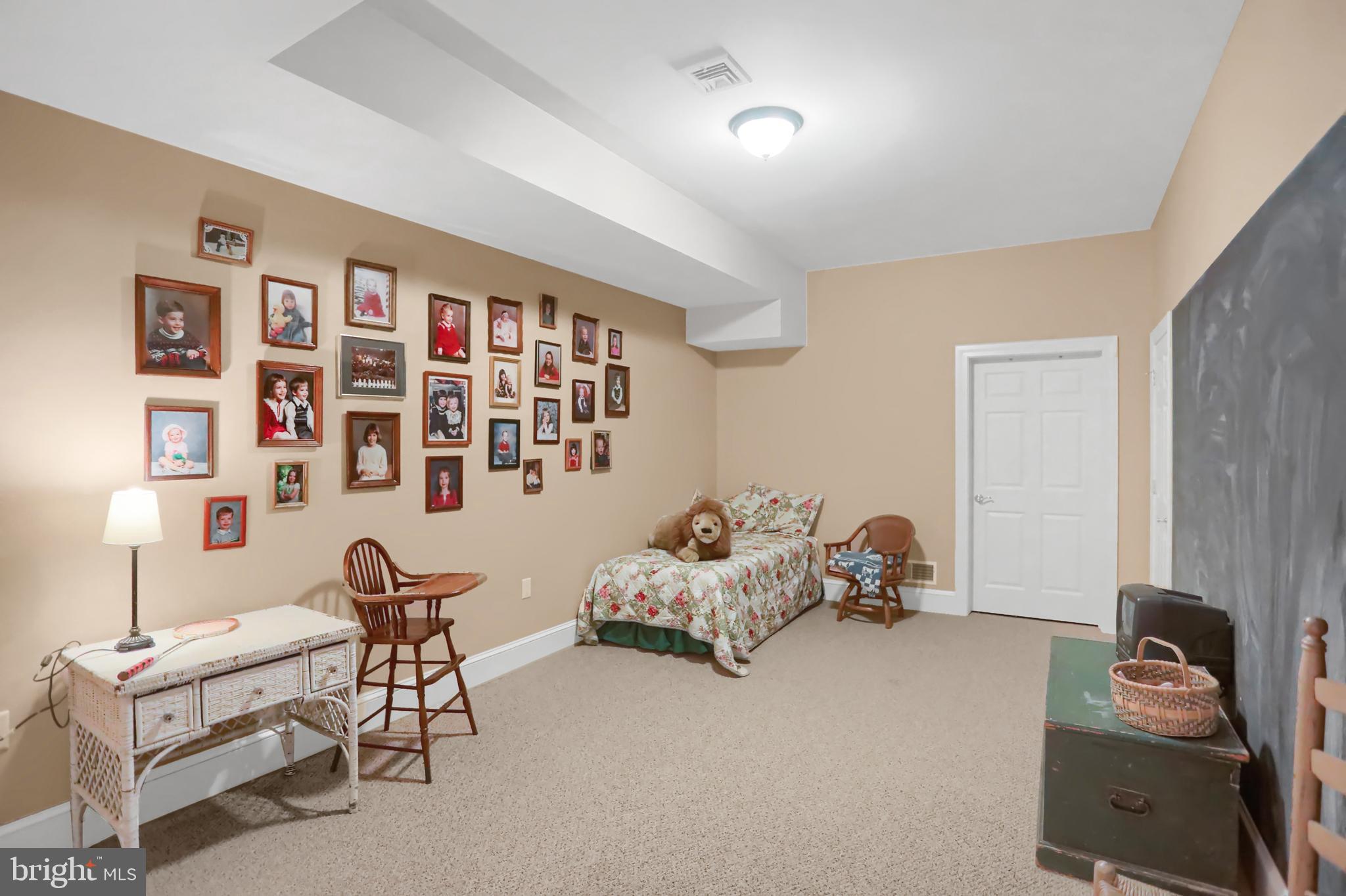 HIDDEN LAKES ESTATES - Residential