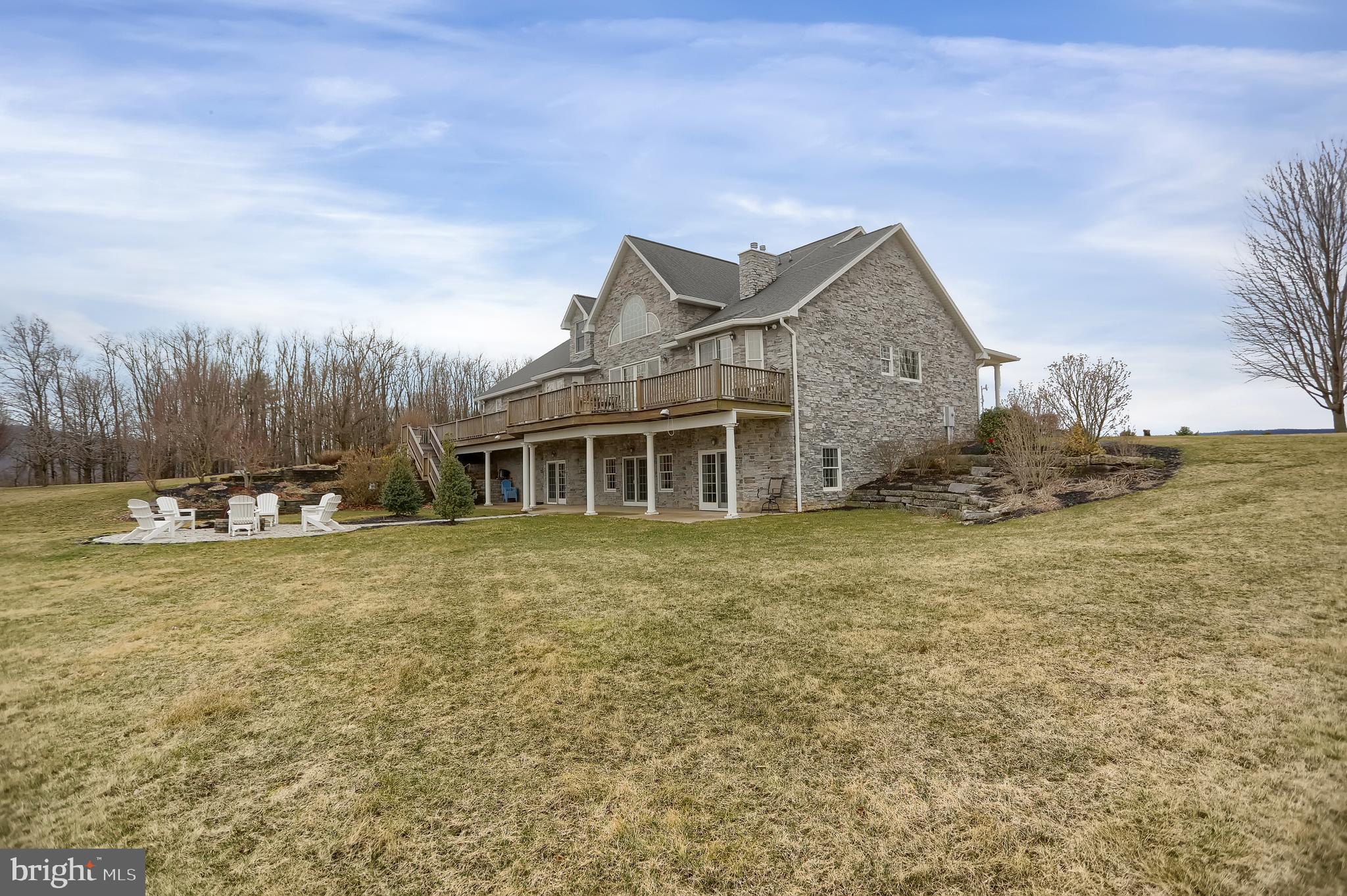 HIDDEN LAKES ESTATES - Residential