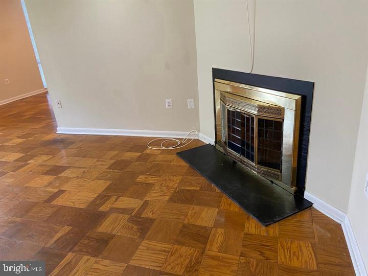 CHELSEA WOODS CONDO - Residential Lease