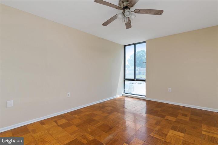 CHELSEA WOODS CONDO - Residential Lease