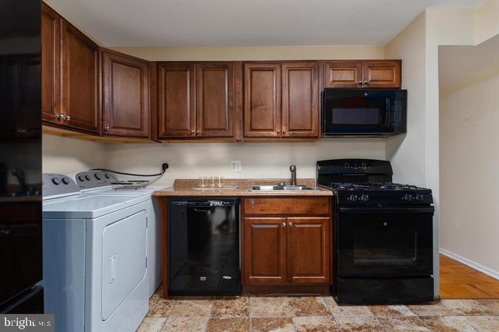 CHELSEA WOODS CONDO - Residential Lease