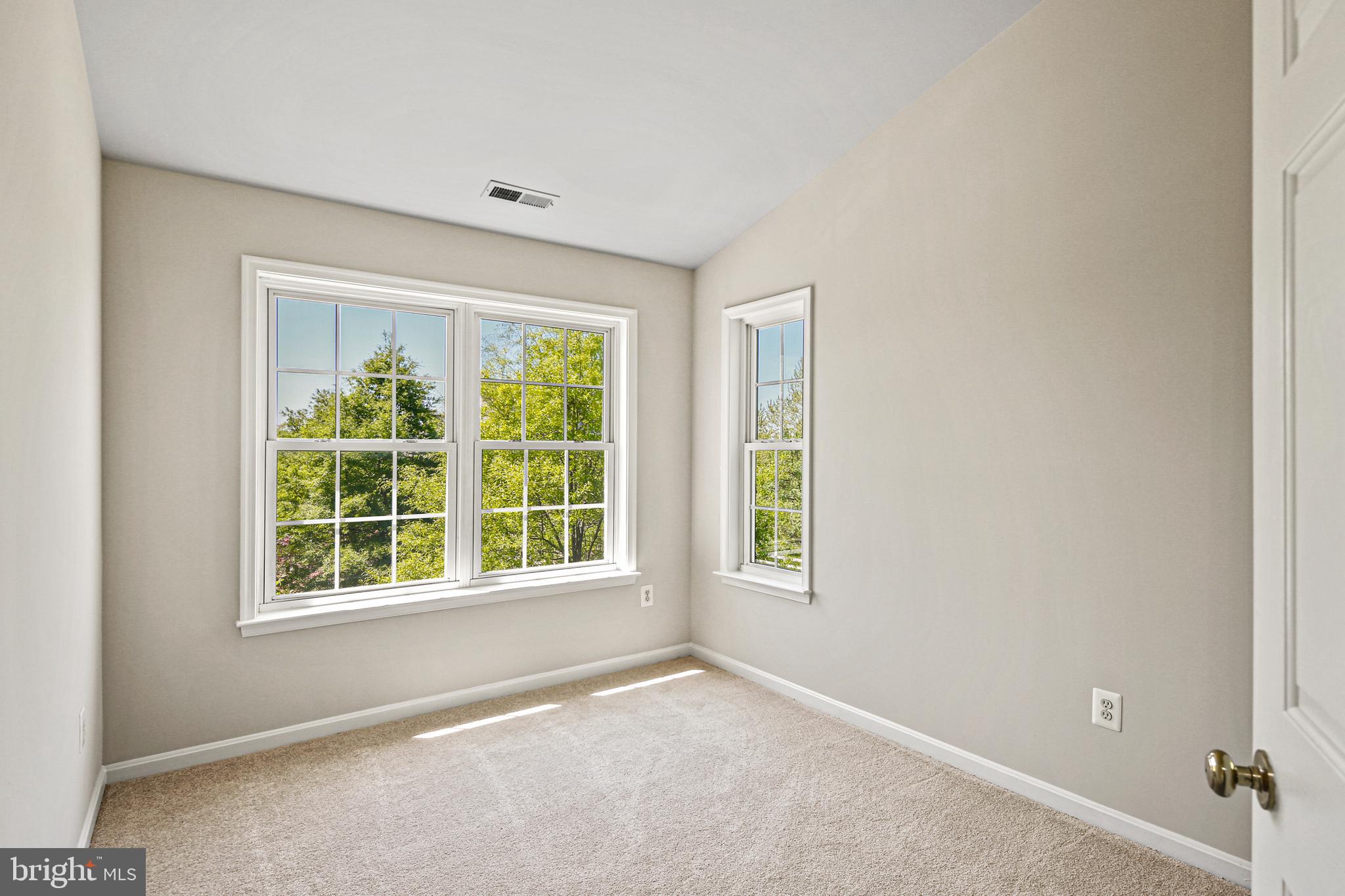 CHERRYTREE PARK - Residential