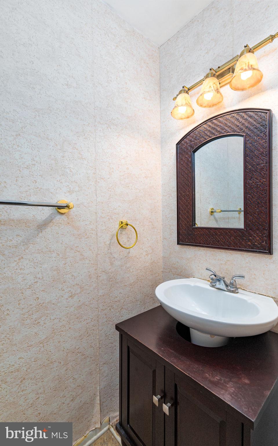 RIVERSIDE - Residential