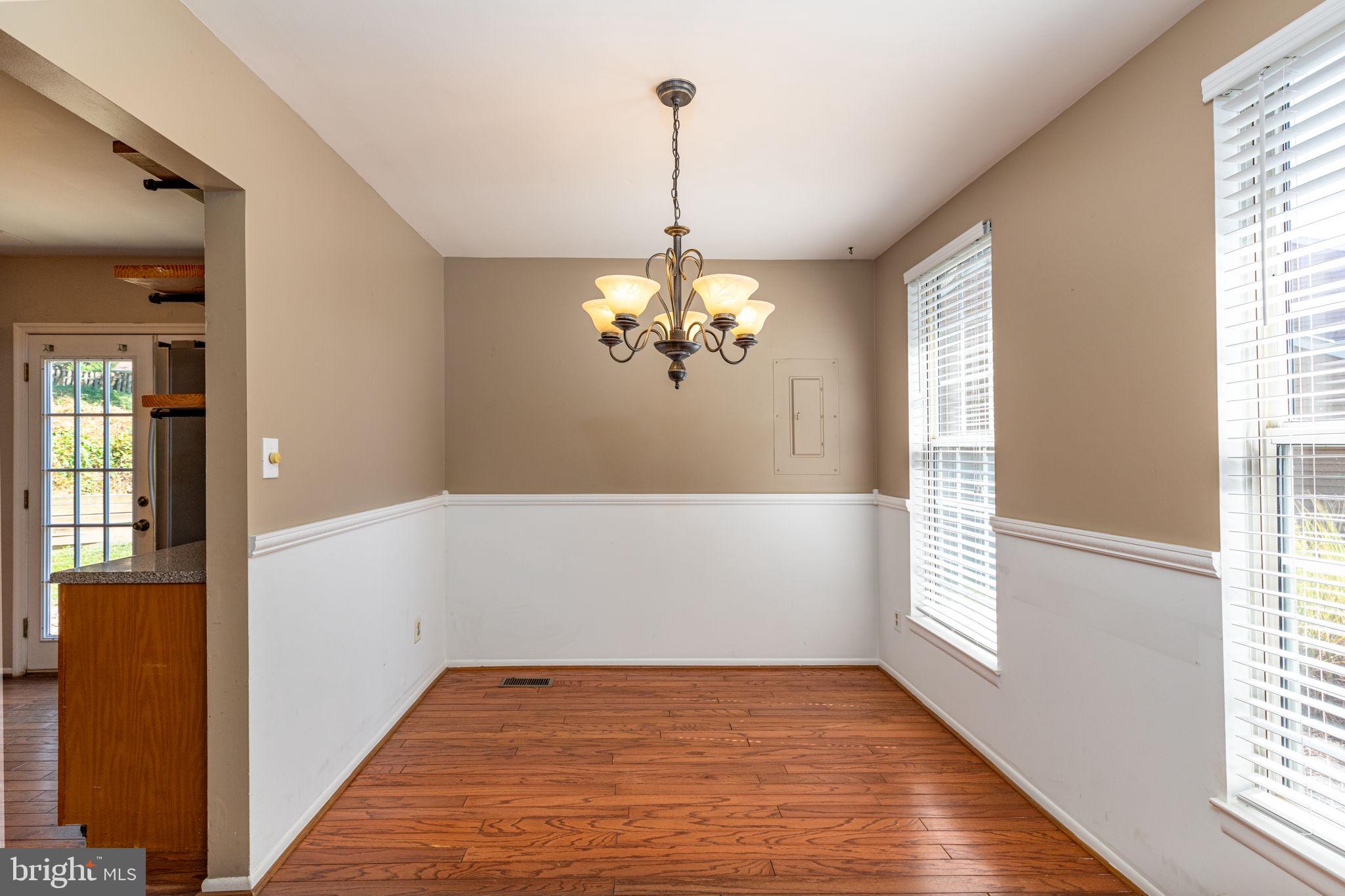 RIVERSIDE - Residential